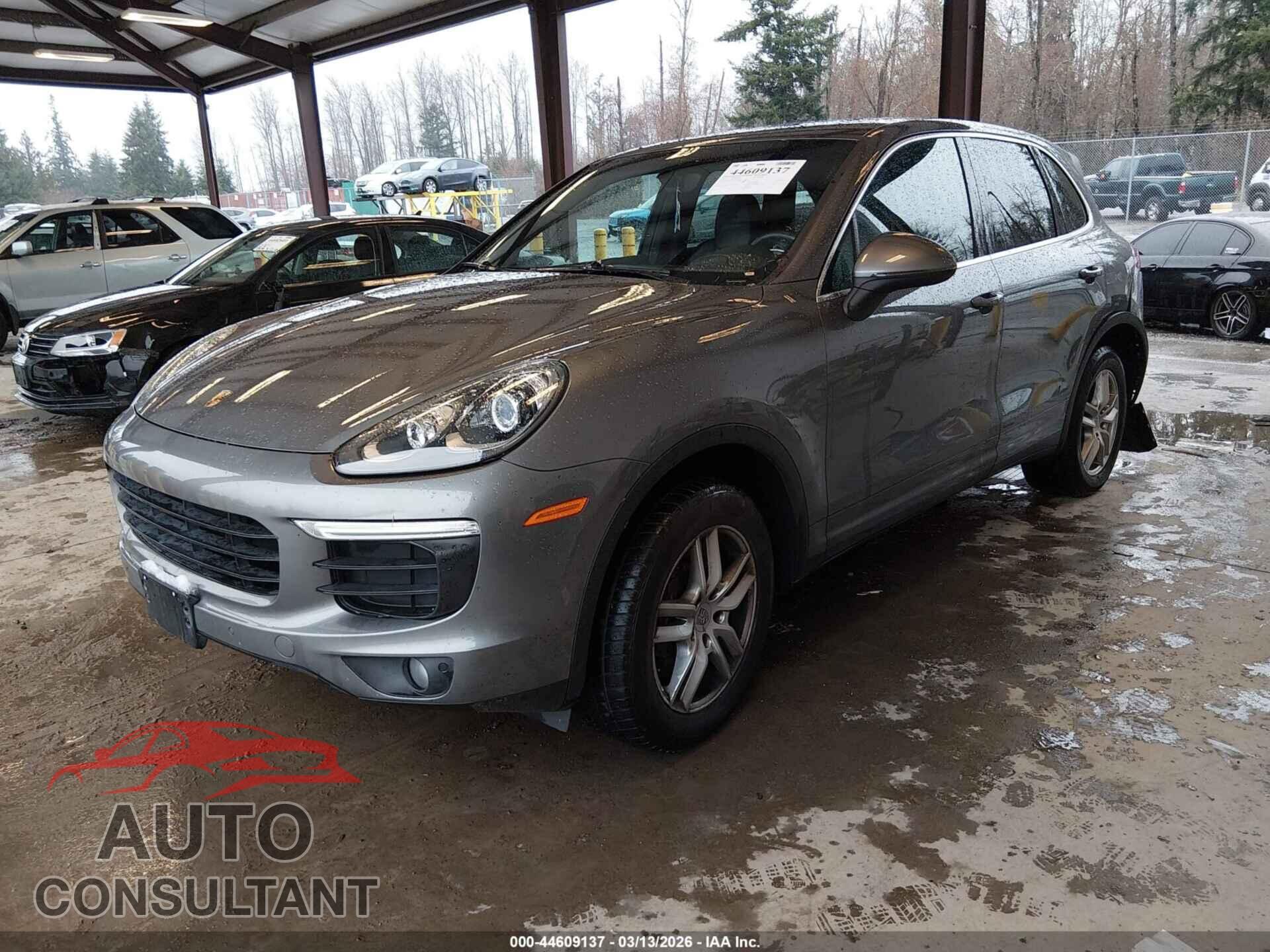 PORSCHE CAYENNE 2016 - WP1AA2A26GKA37015
