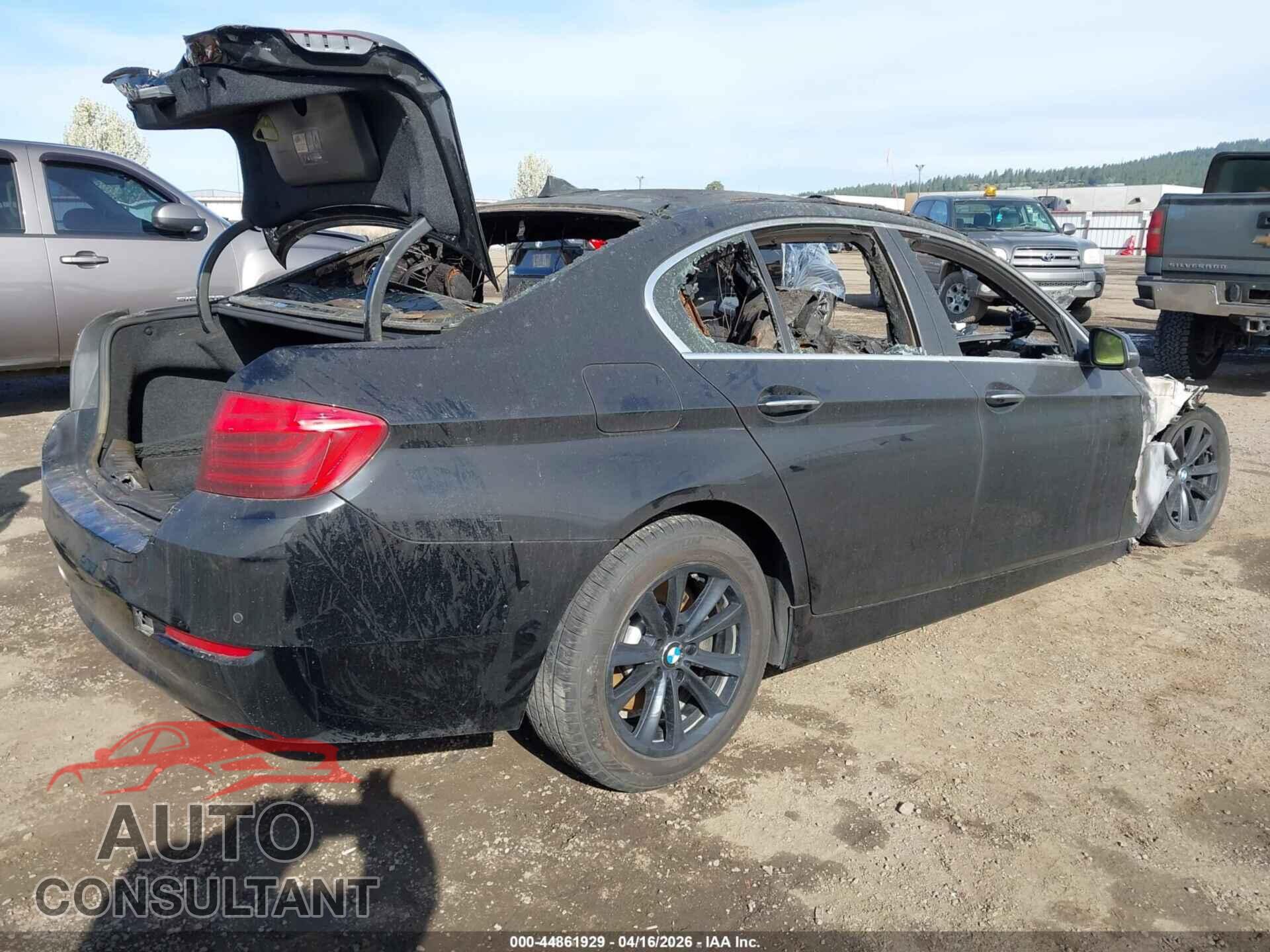 BMW 528I 2015 - WBA5A7C55FD628797