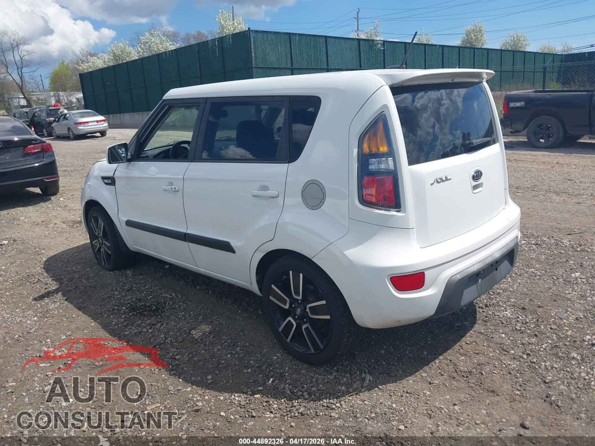 KIA SOUL 2011 - KNDJT2A23B7724363