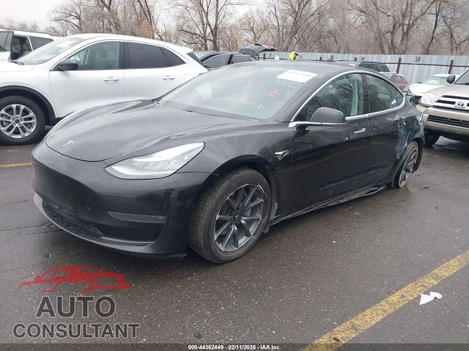 TESLA MODEL 3 2020 - 5YJ3E1EBXLF600108