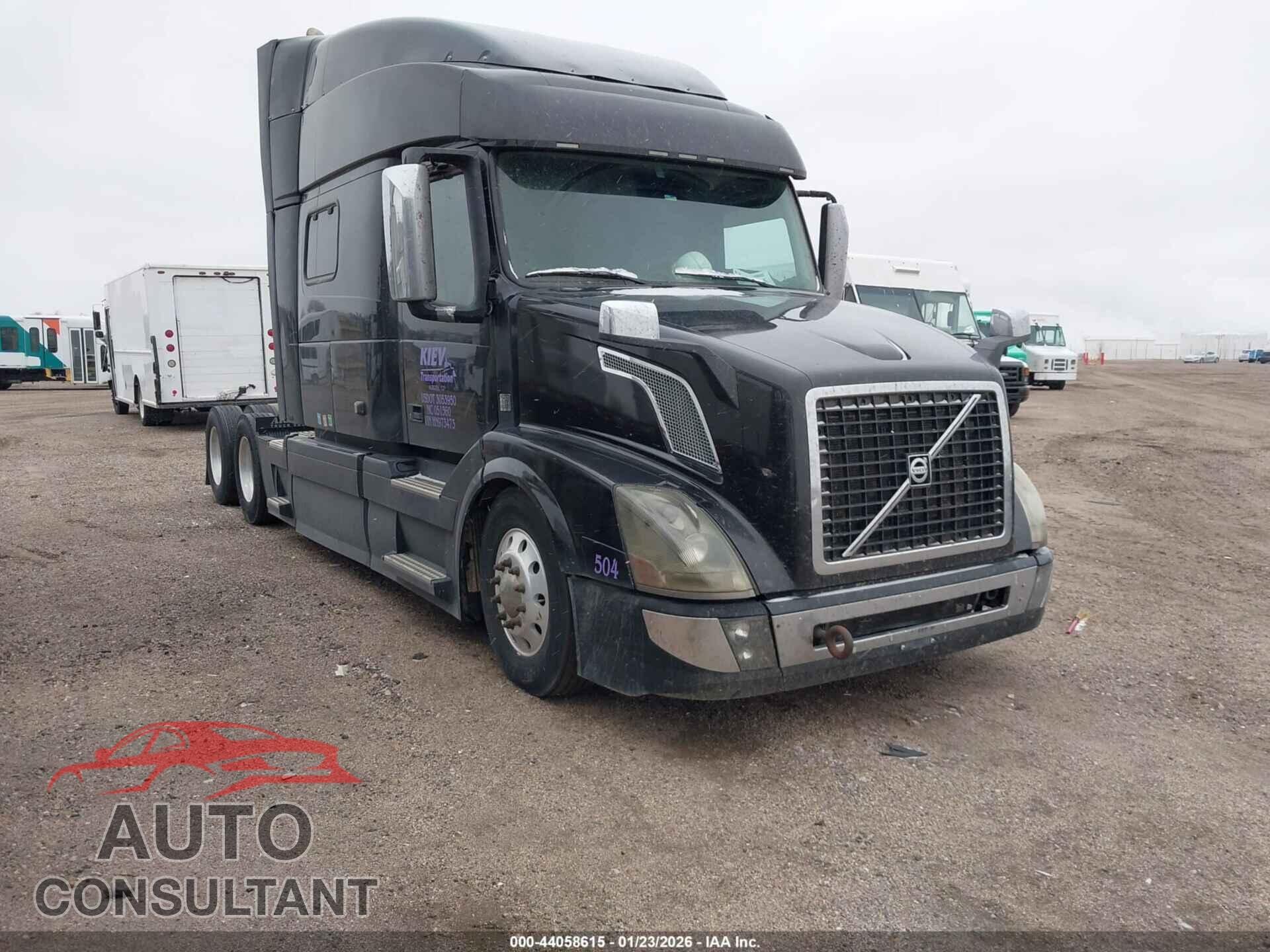 VOLVO VNL 2017 - 4V4NC9EH3HN973473