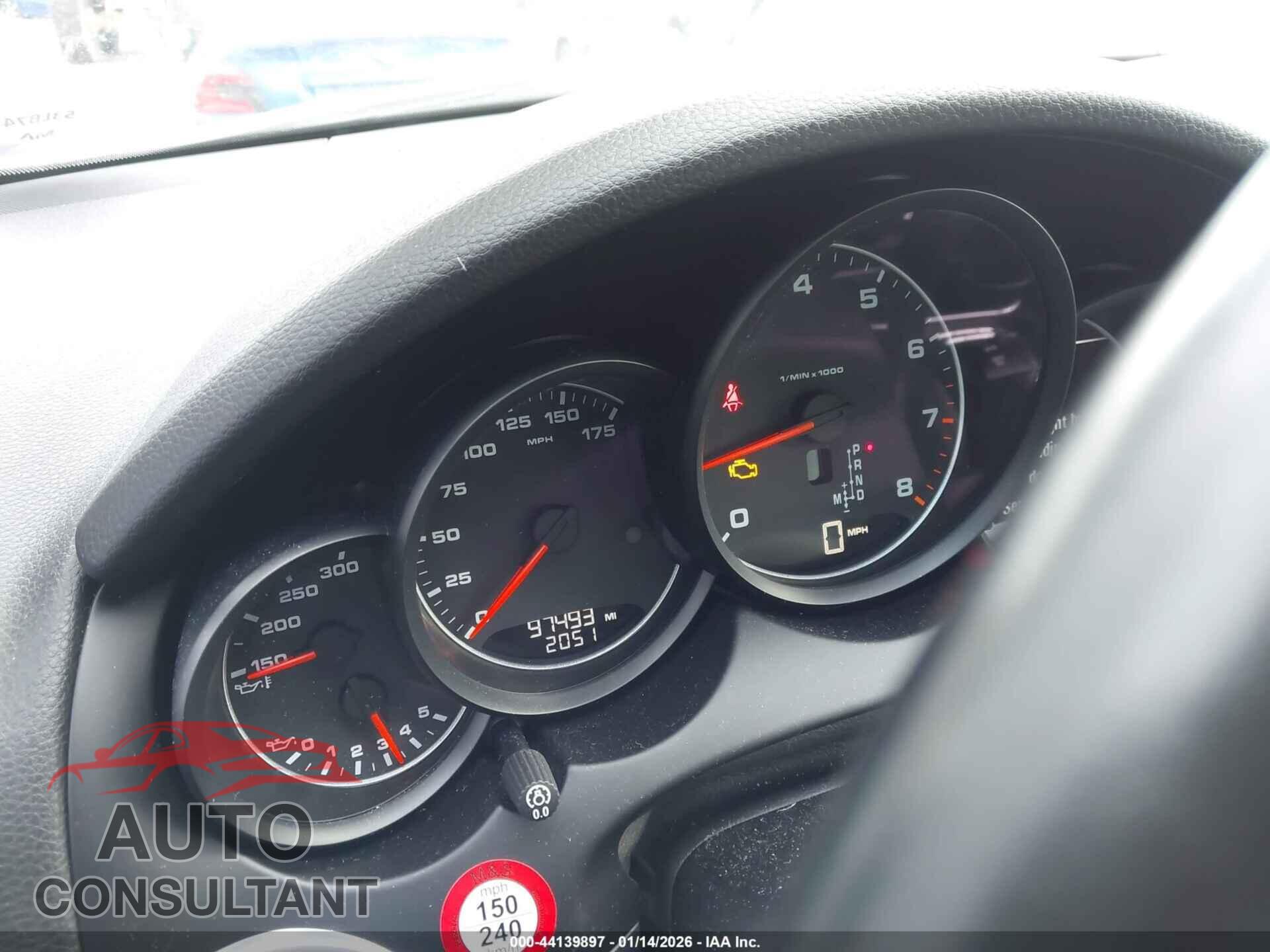 PORSCHE CAYENNE 2017 - WP1AA2A20HKA80413