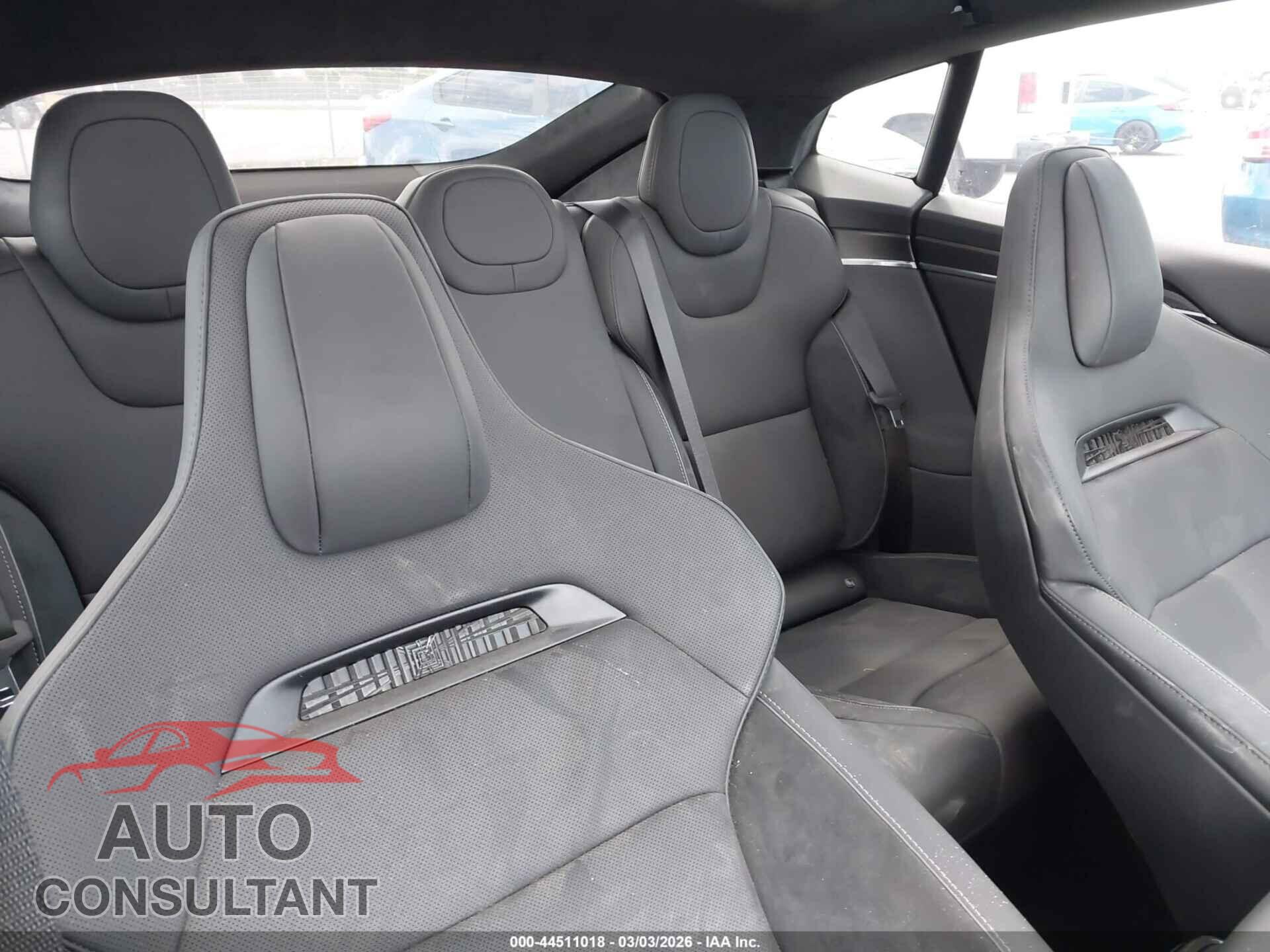 TESLA MODEL S 2026 - 5YJSA1E64TF555502