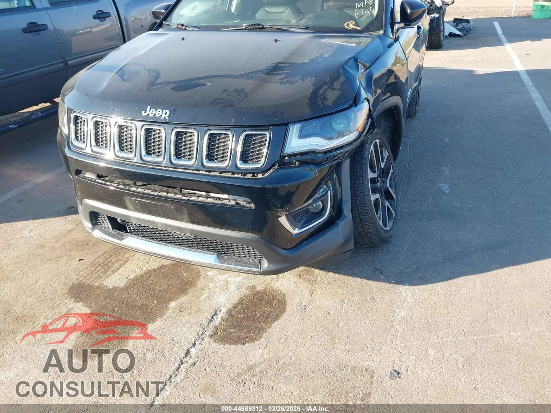 JEEP COMPASS 2018 - 3C4NJDCB4JT436748