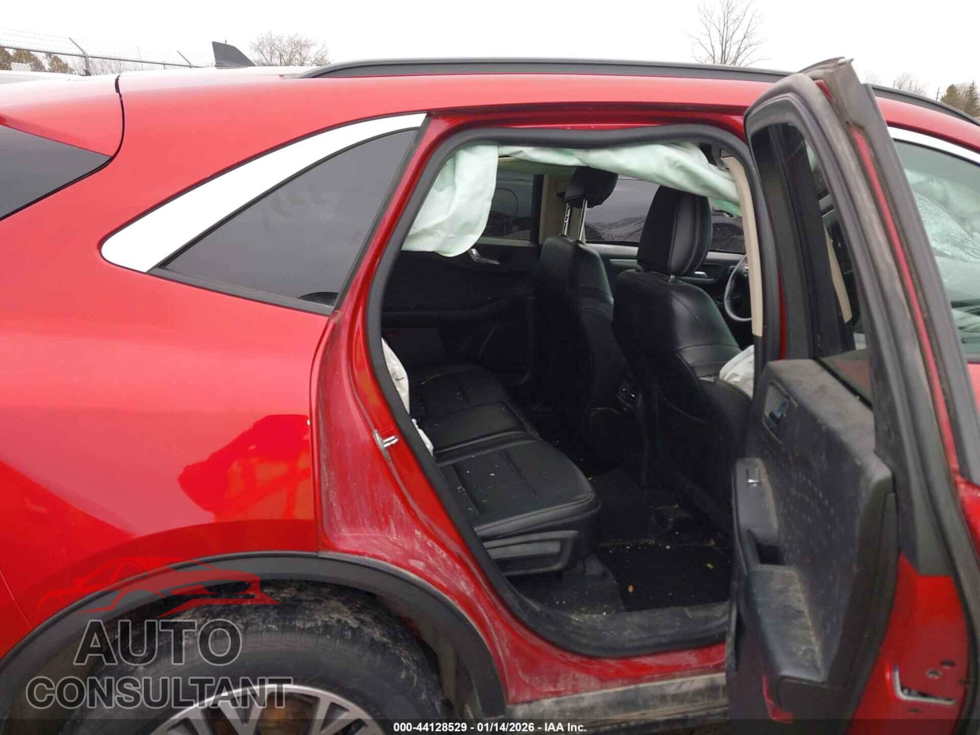 FORD ESCAPE 2020 - 1FMCU9H93LUA04531