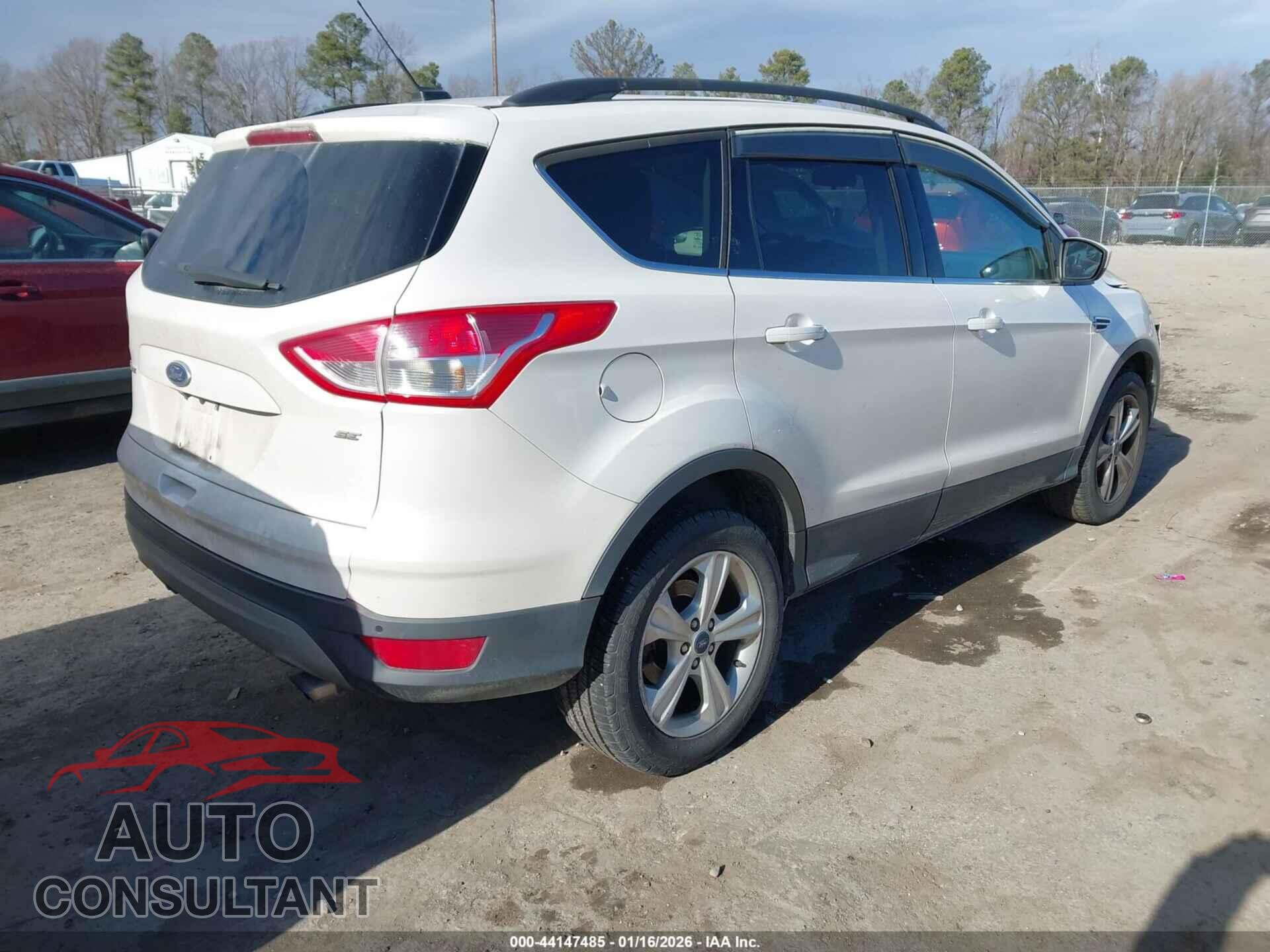 FORD ESCAPE 2016 - 1FMCU9G90GUC63243