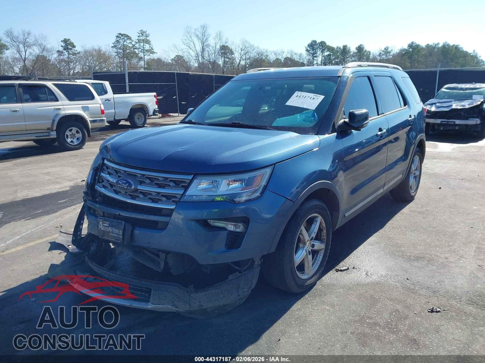FORD EXPLORER 2018 - 1FM5K7D80JGB17588