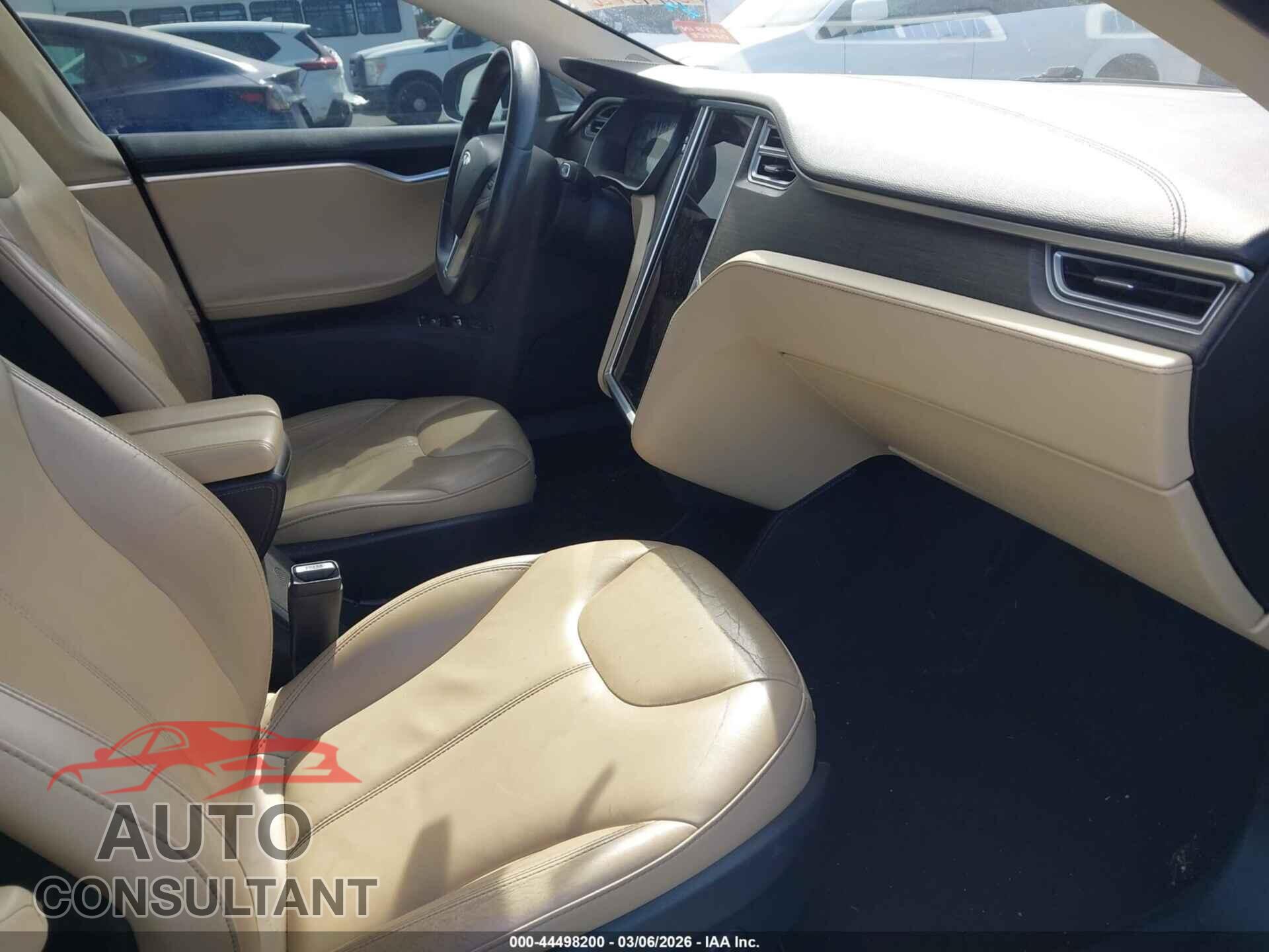 TESLA MODEL S 2014 - 5YJSA1H13EFP52244
