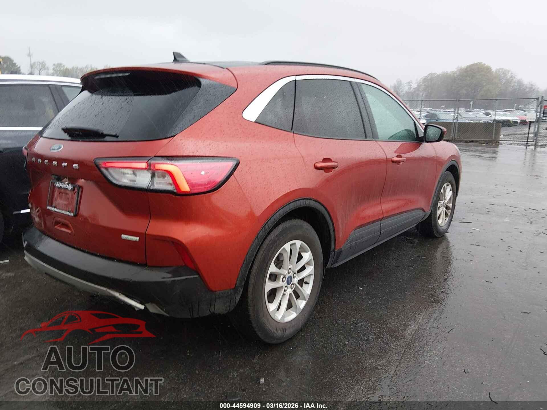 FORD ESCAPE 2020 - 1FMCU0G64LUA97692