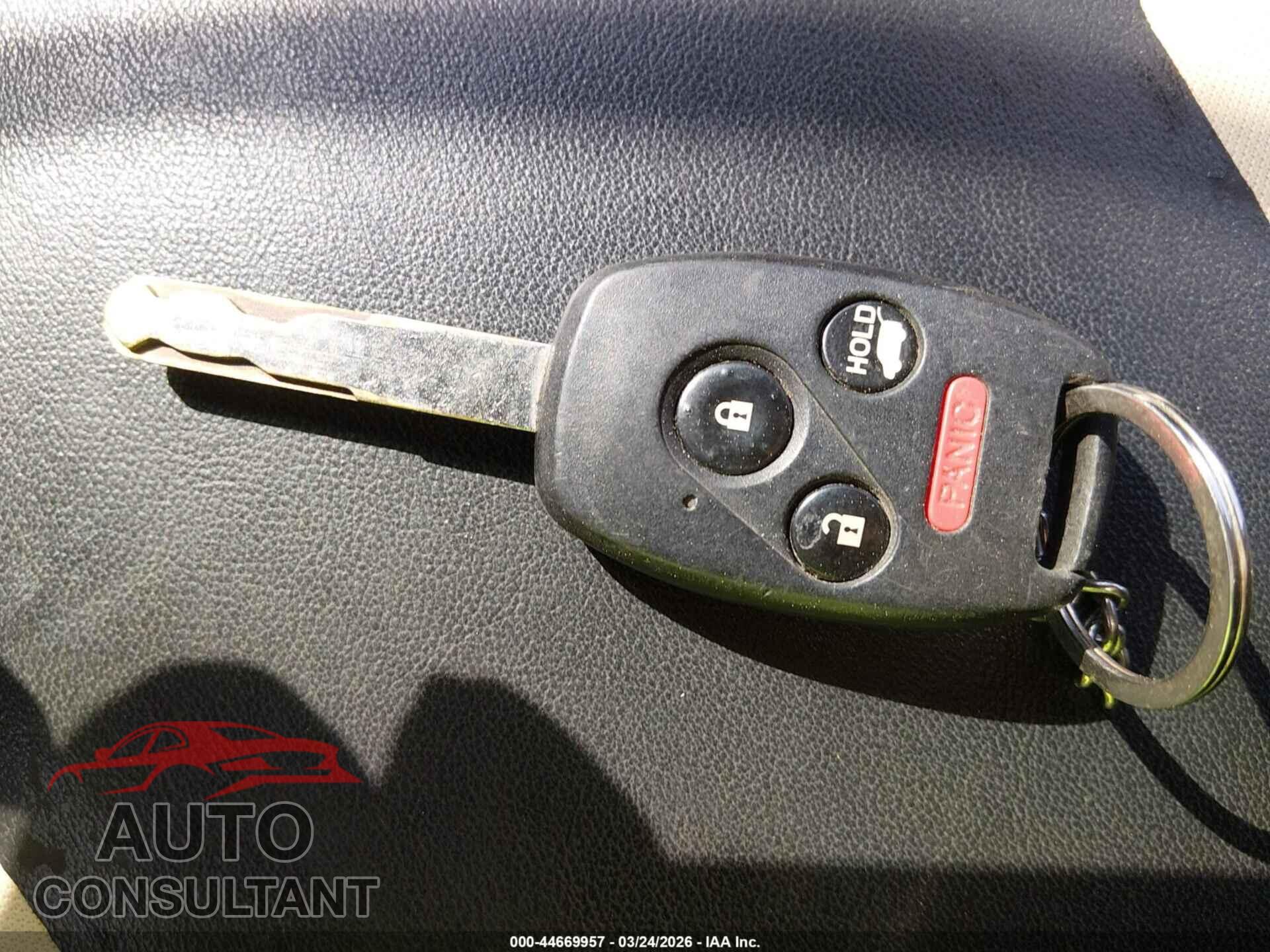 HONDA PILOT 2012 - 5FNYF4H96CB030962