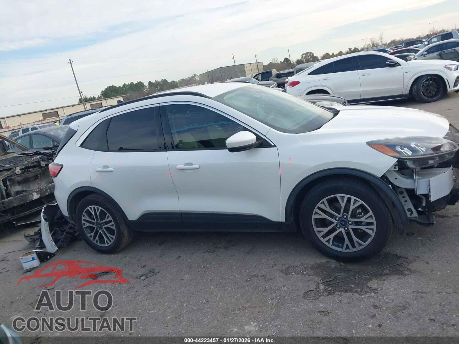 FORD ESCAPE 2020 - 1FMCU0H63LUA62446