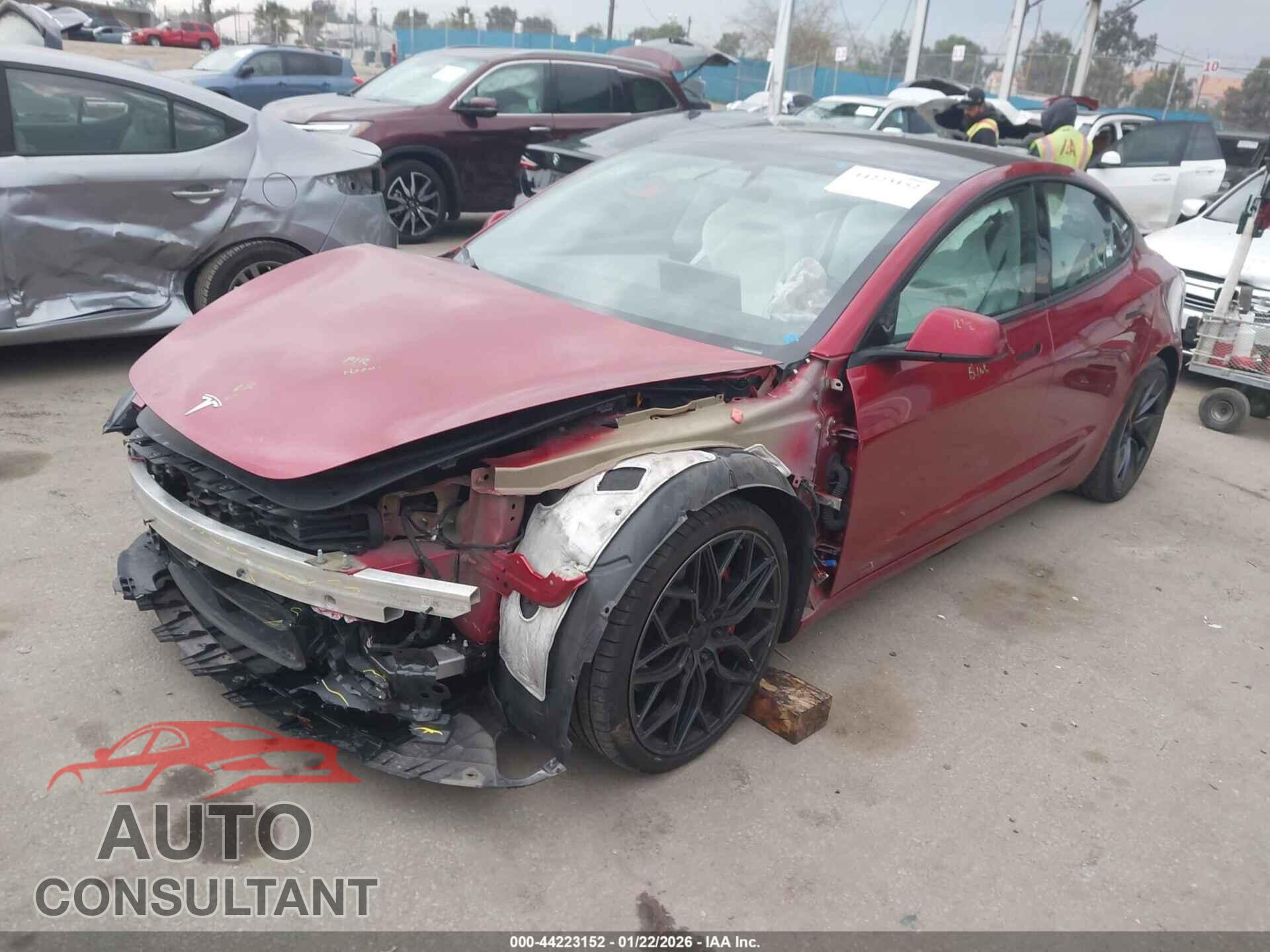 TESLA MODEL 3 2024 - 5YJ3E1ET7RF786580
