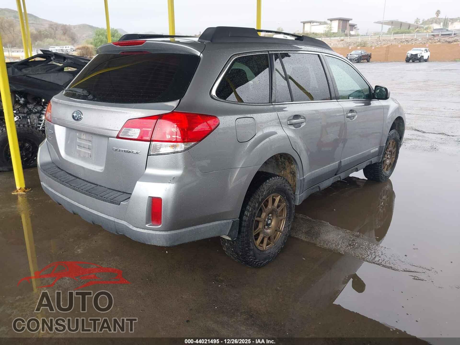 SUBARU OUTBACK 2011 - 4S4BRBCC8B3418111