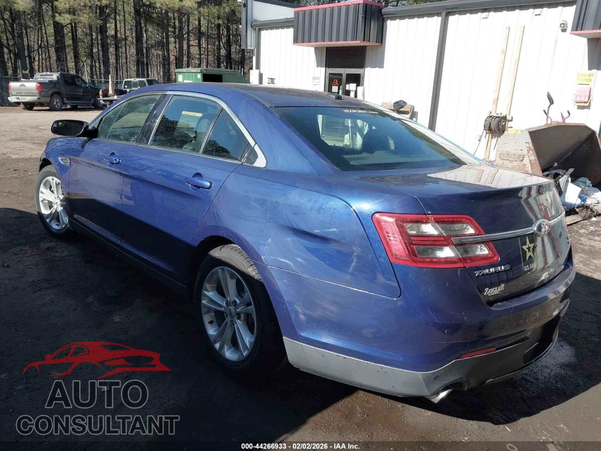 FORD TAURUS 2013 - 1FAHP2E93DG215179