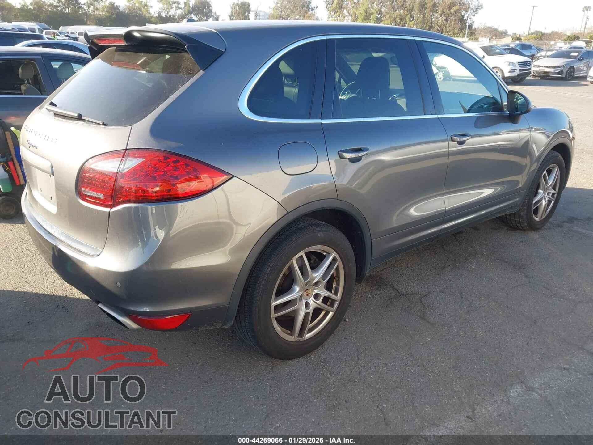 PORSCHE CAYENNE 2013 - WP1AA2A2XDLA00099