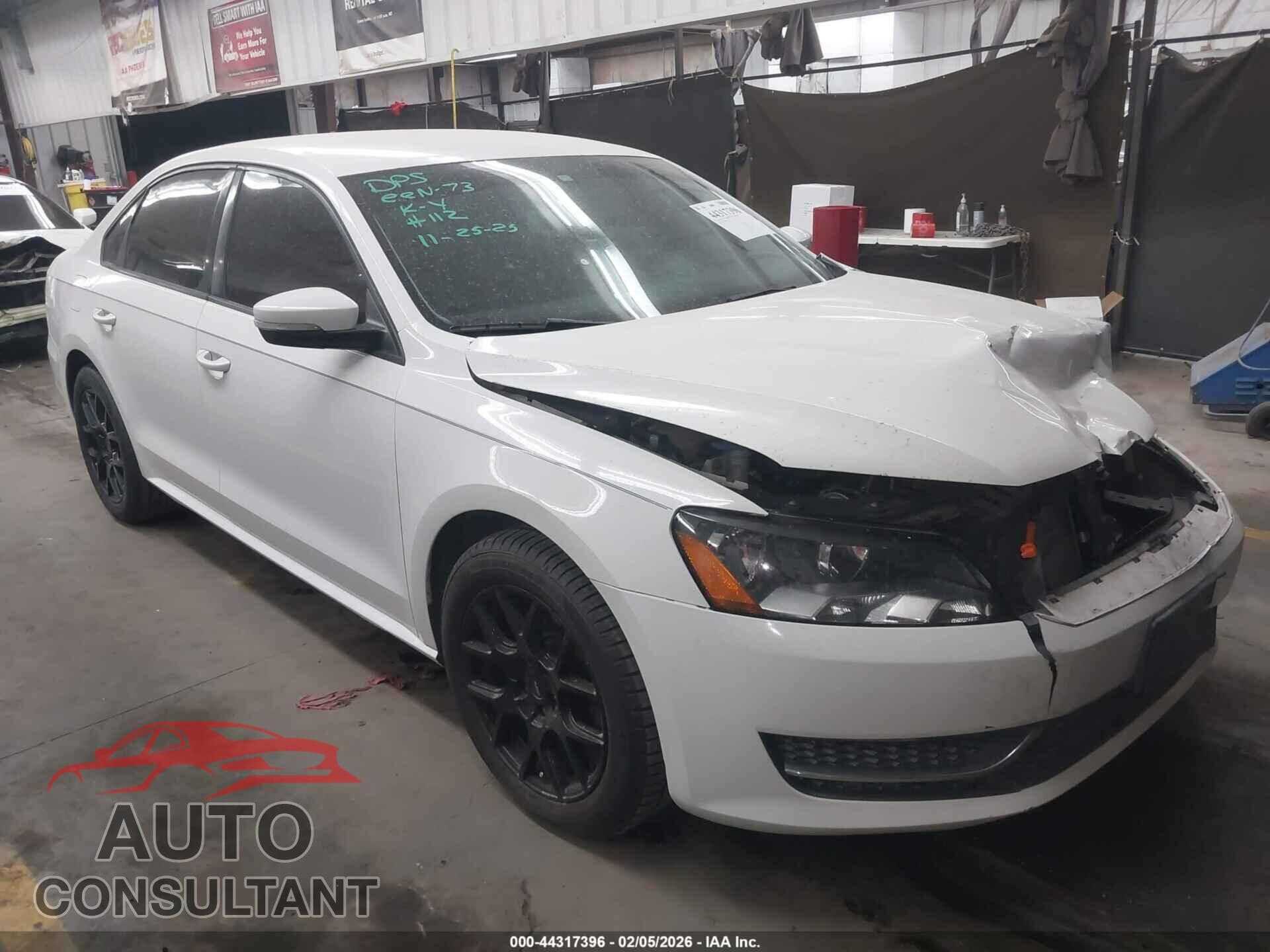 VOLKSWAGEN PASSAT 2013 - 1VWAP7A34DC021386