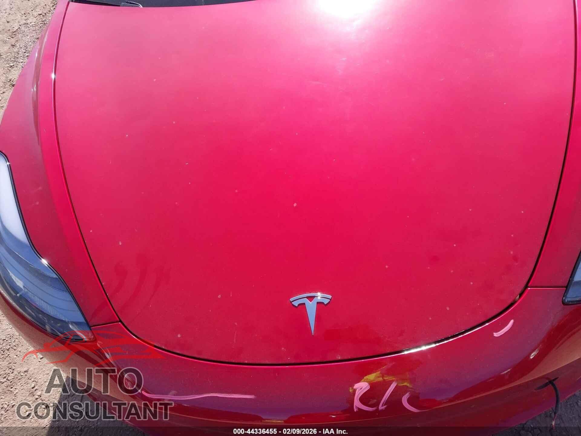 TESLA MODEL 3 2023 - 5YJ3E1EA5PF644403