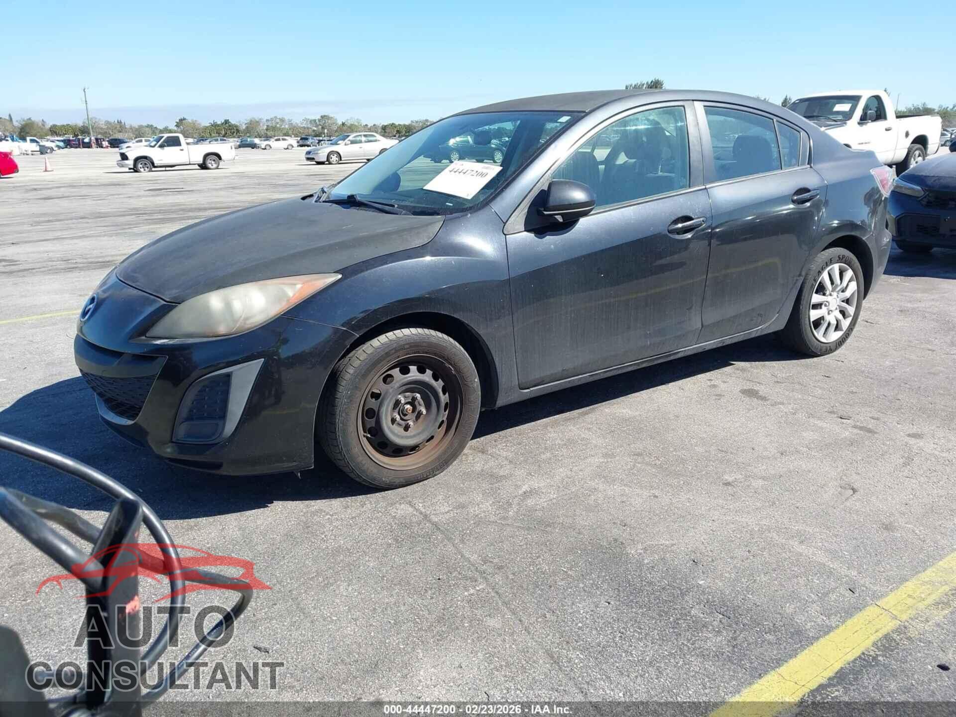 MAZDA MAZDA3 2011 - JM1BL1UF5B1396055