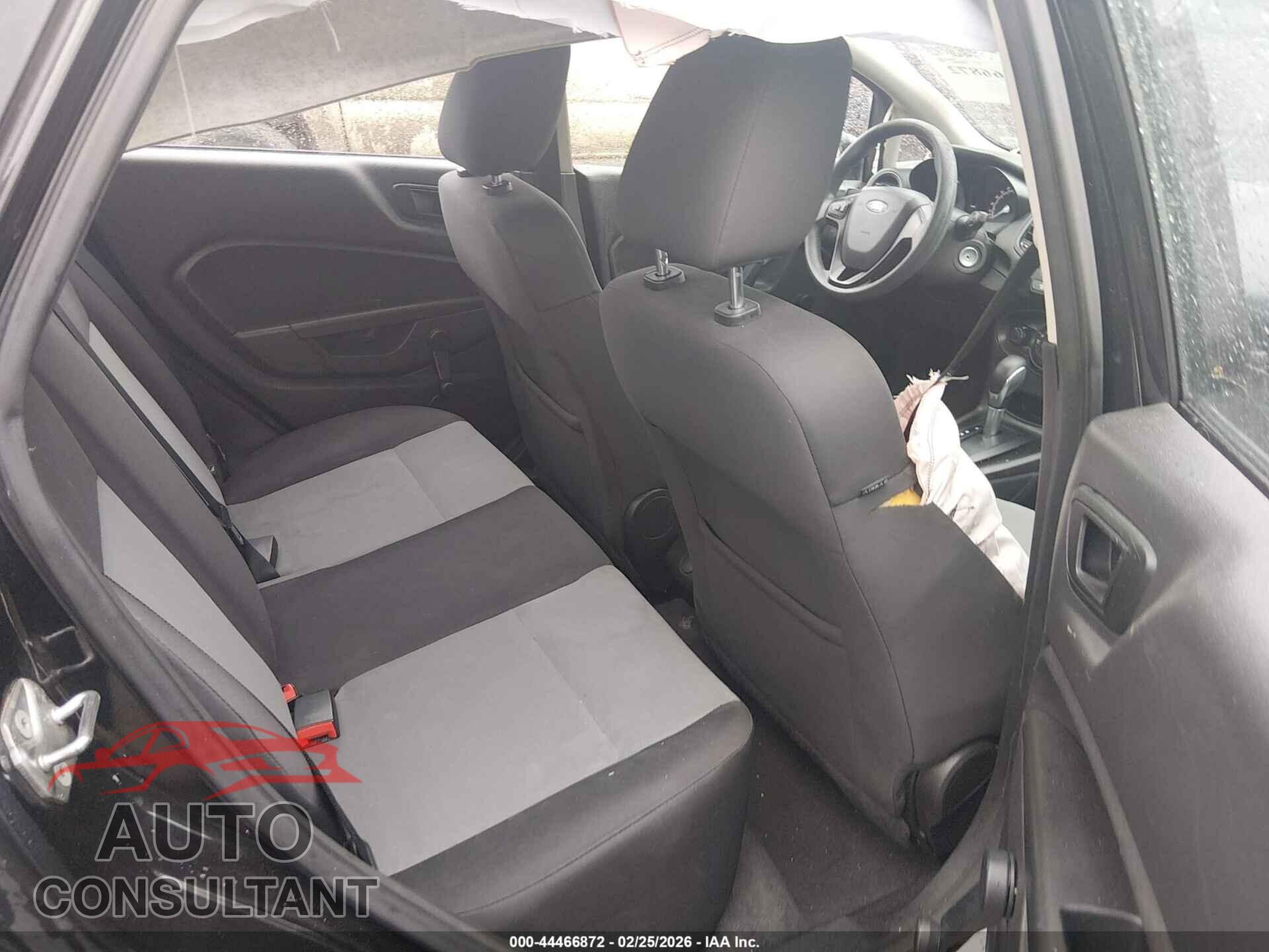 FORD FIESTA 2015 - 3FADP4AJ2FM223695