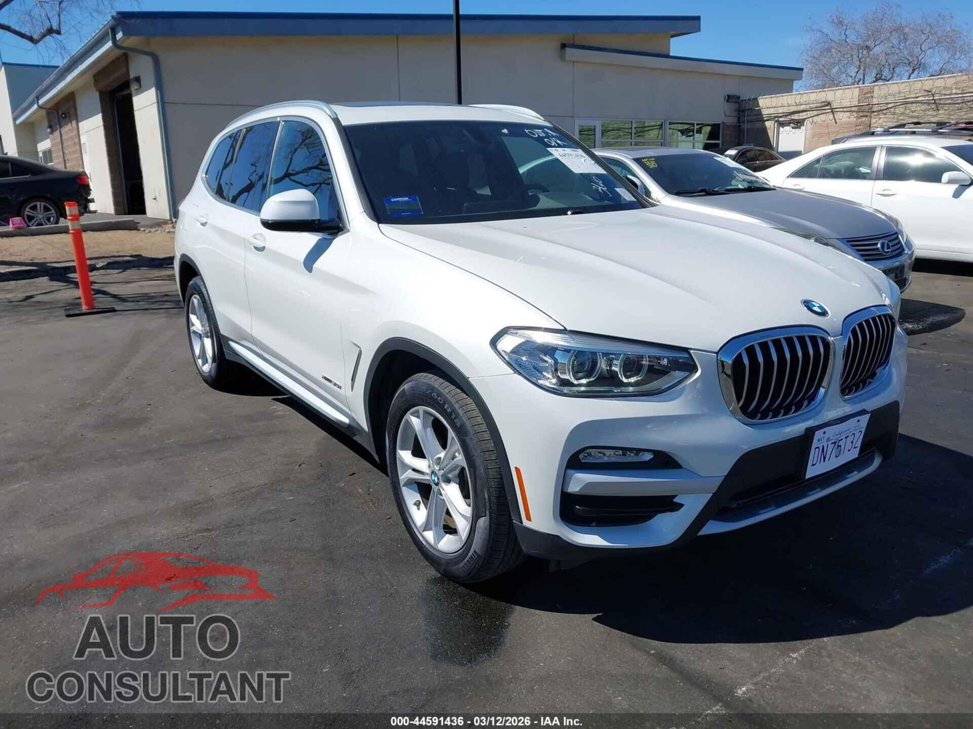 BMW X3 2018 - 5UXTR9C59JLD56950