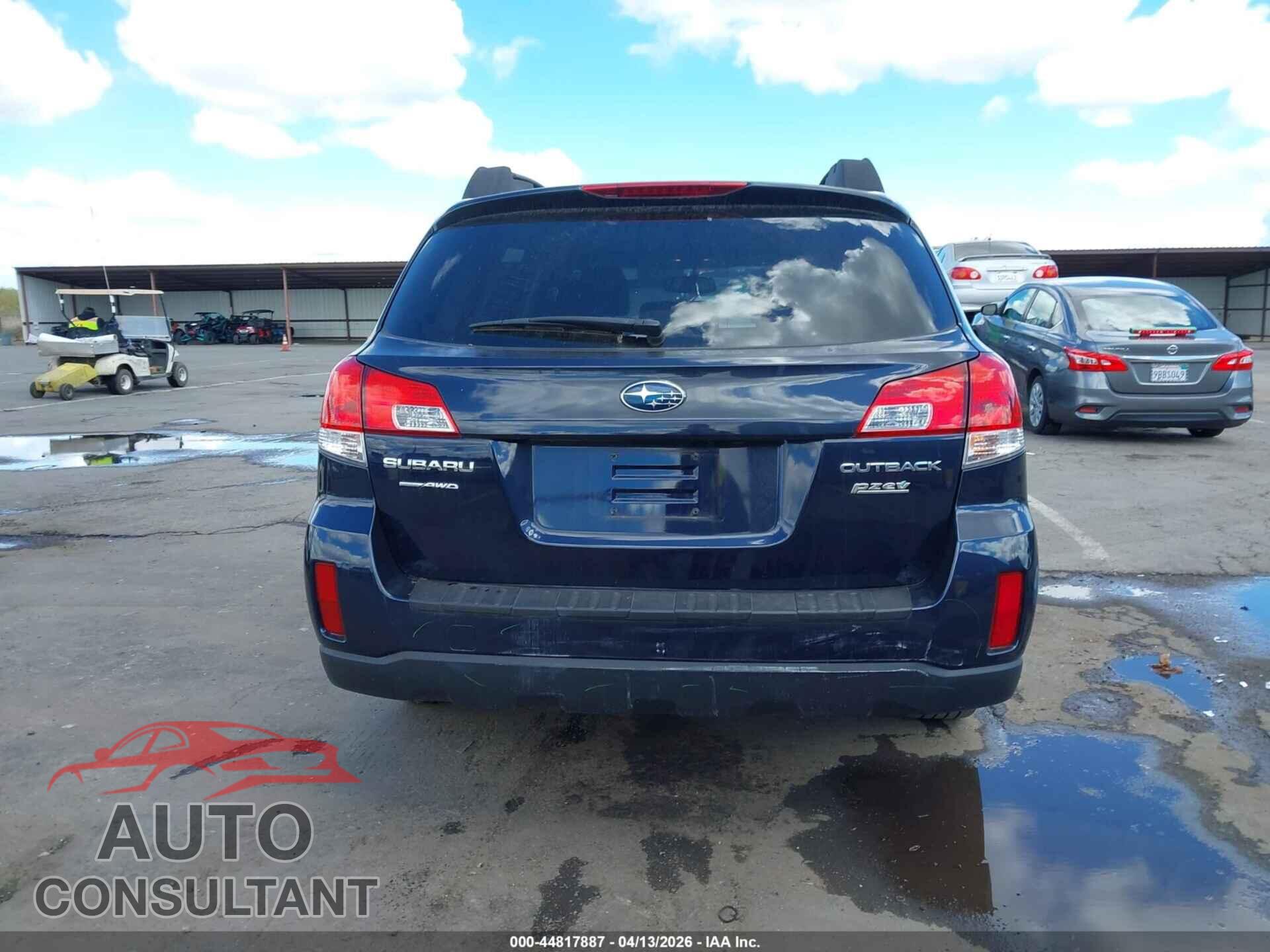 SUBARU OUTBACK 2013 - 4S4BRBCC5D3210383