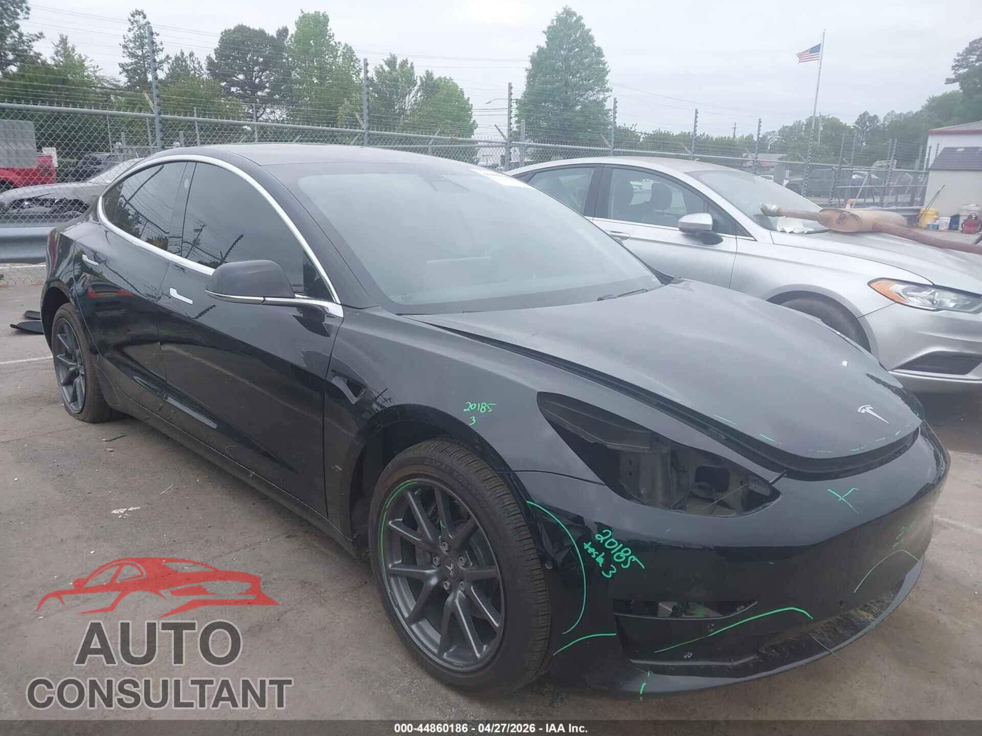 TESLA MODEL 3 2018 - 5YJ3E1EA8JF157221