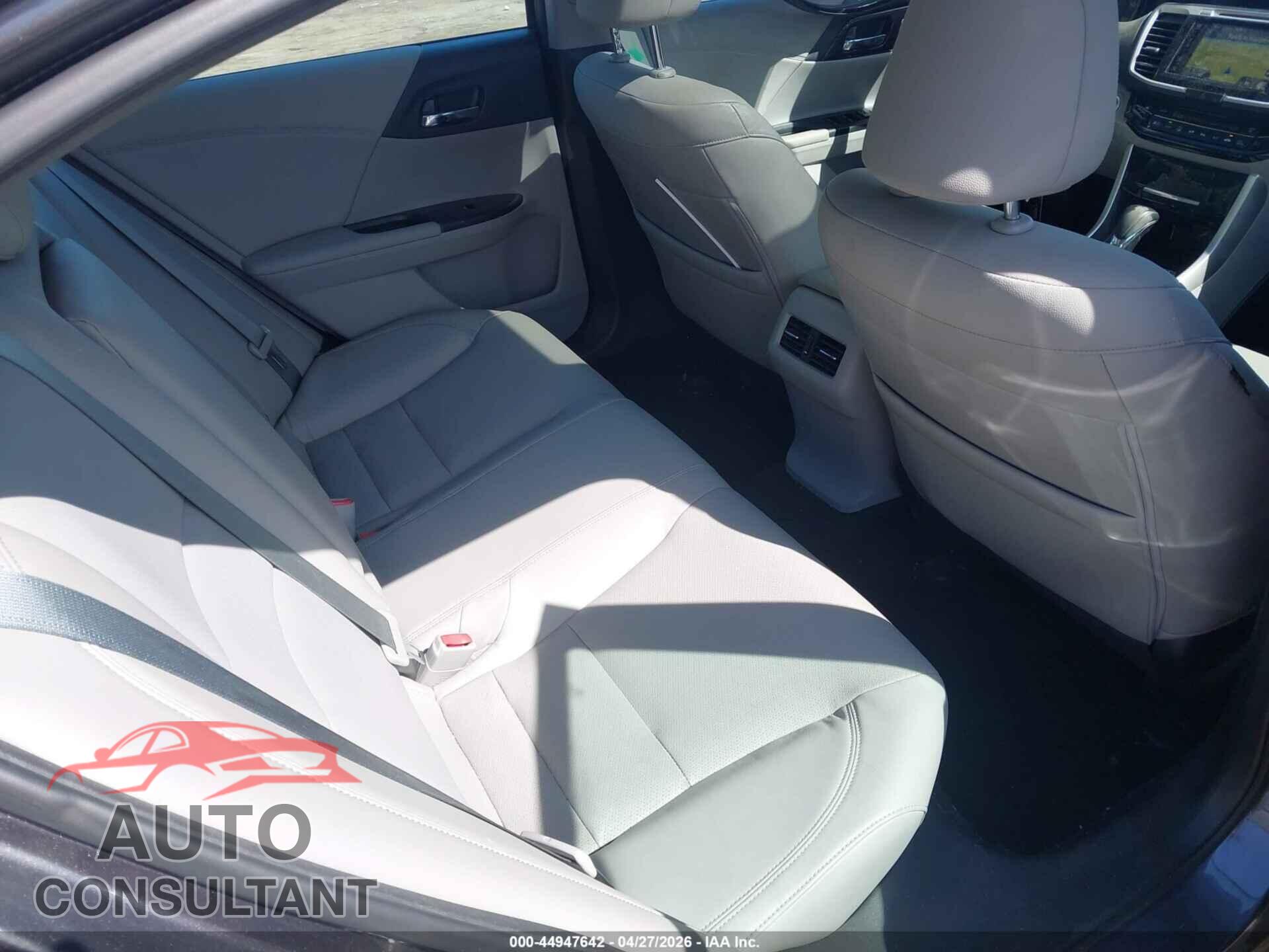 HONDA ACCORD 2017 - 1HGCR2F96HA033094