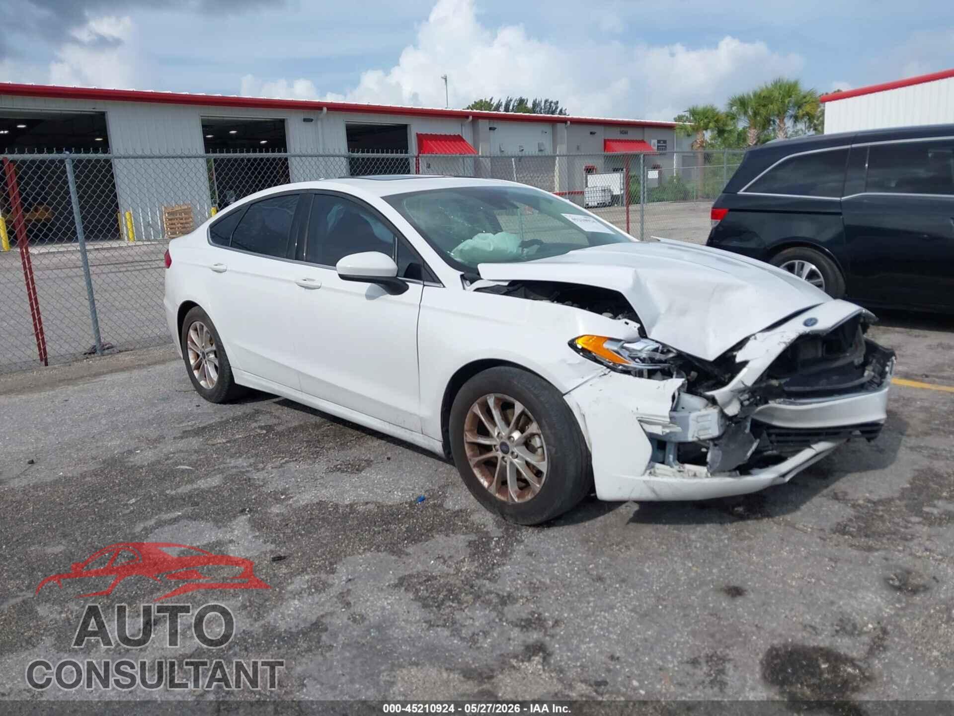 FORD FUSION 2020 - 3FA6P0HD9LR190792
