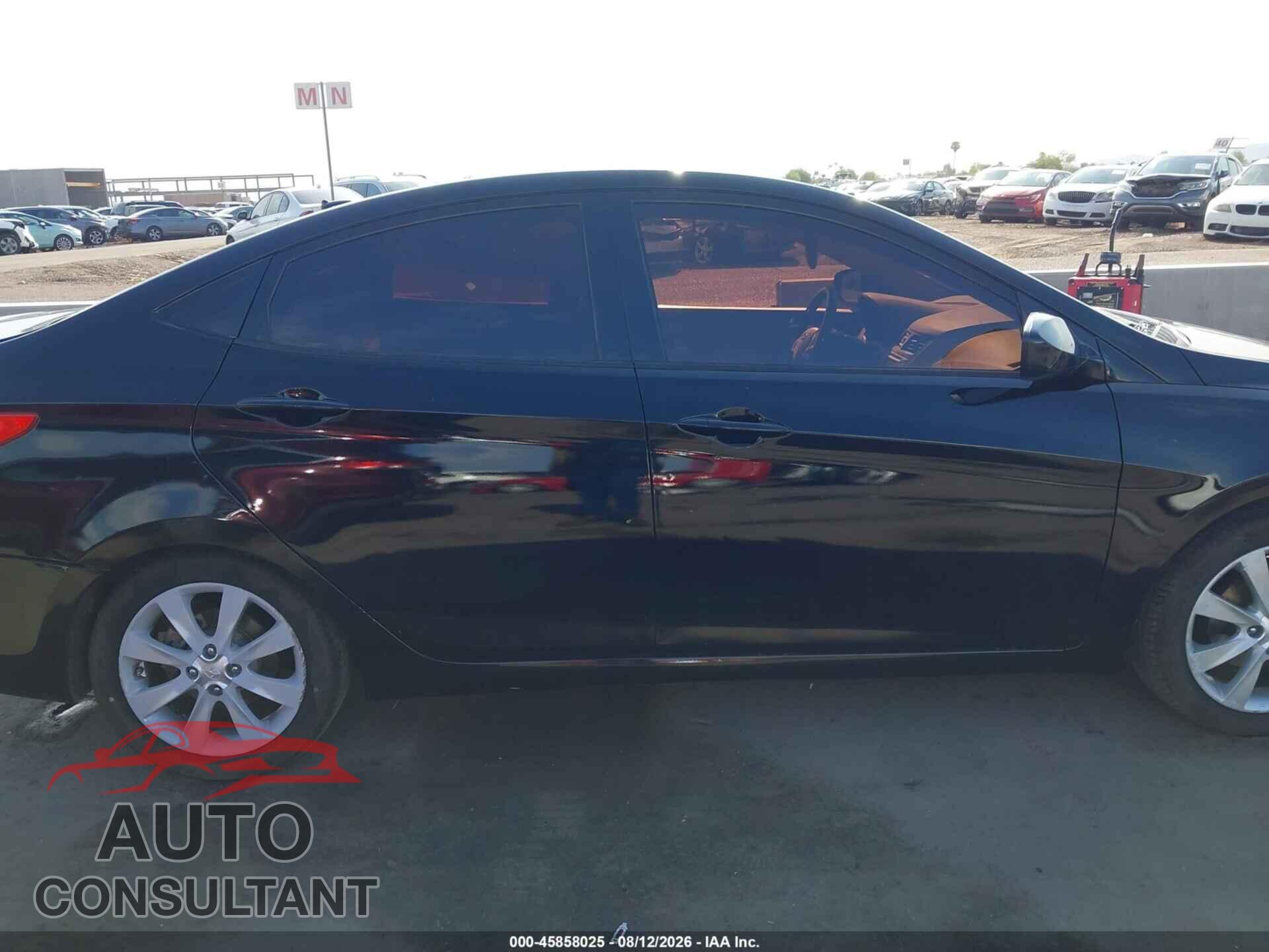 HYUNDAI ACCENT 2012 - KMHCU4AE1CU043015