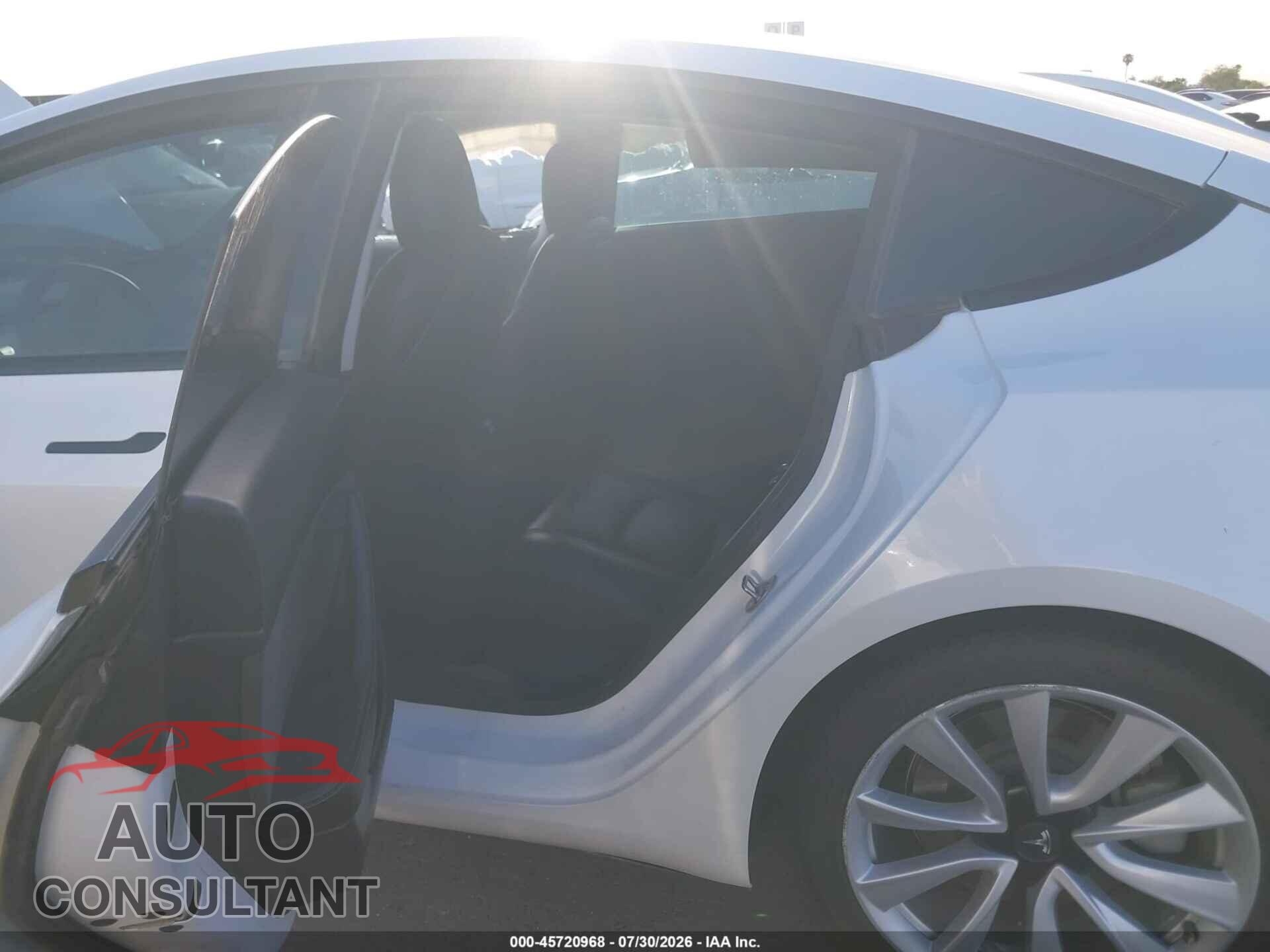 TESLA MODEL 3 2021 - 5YJ3E1EA0MF871834