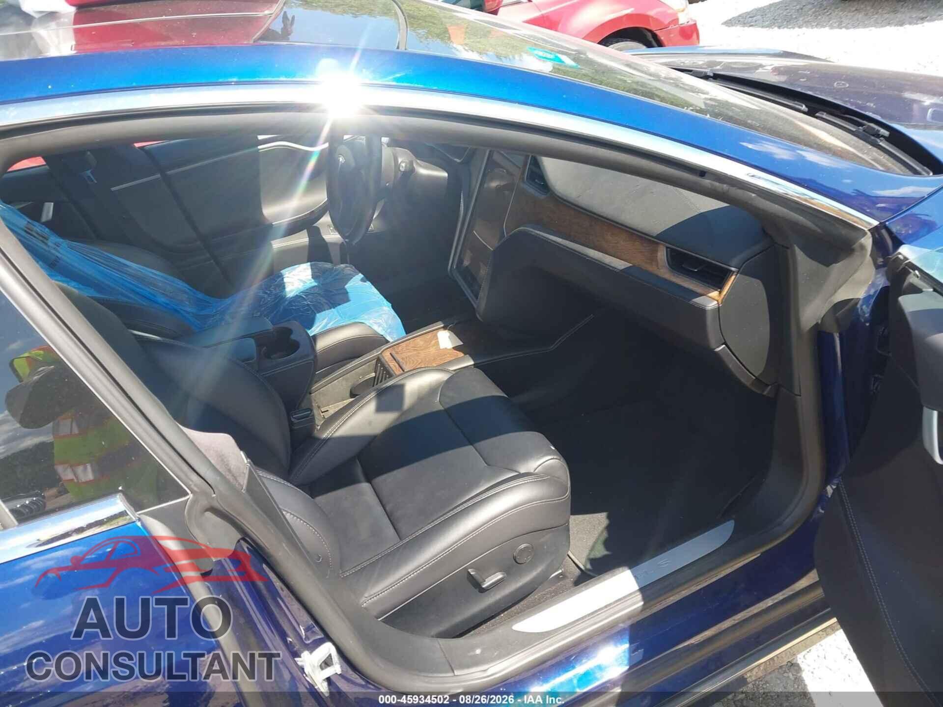 TESLA MODEL S 2018 - 5YJSA1E27JF284820
