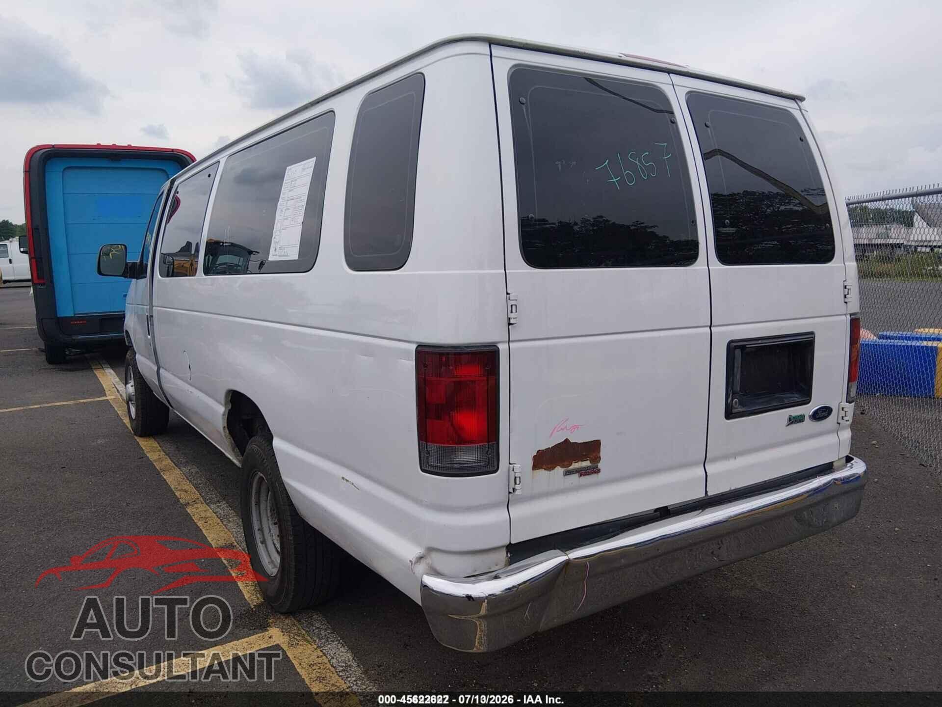 FORD E-350 SUPER DUTY 2013 - 1FBSS3BL5DDA61214