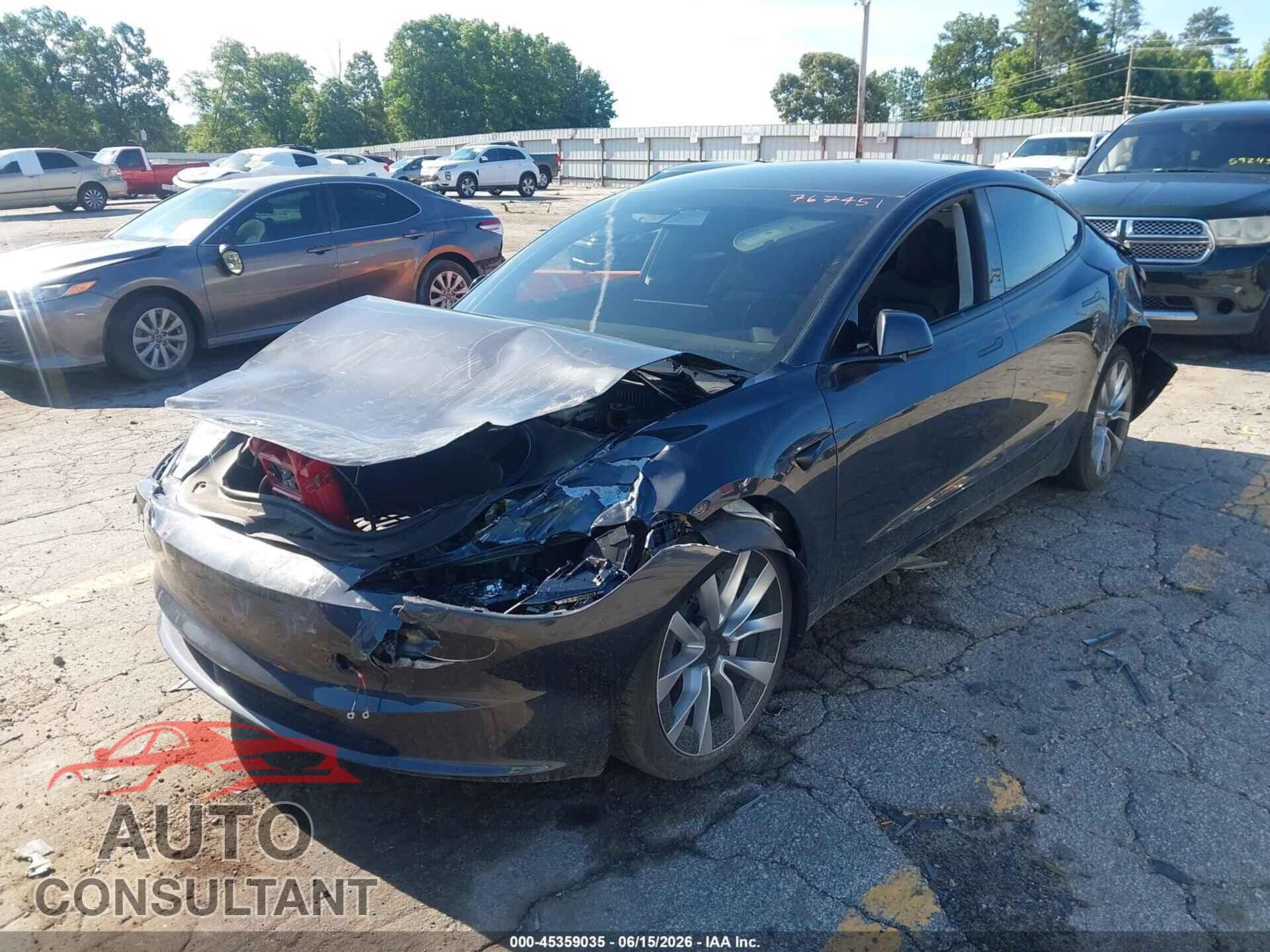 TESLA MODEL 3 2024 - 5YJ3E1EA2RF767451