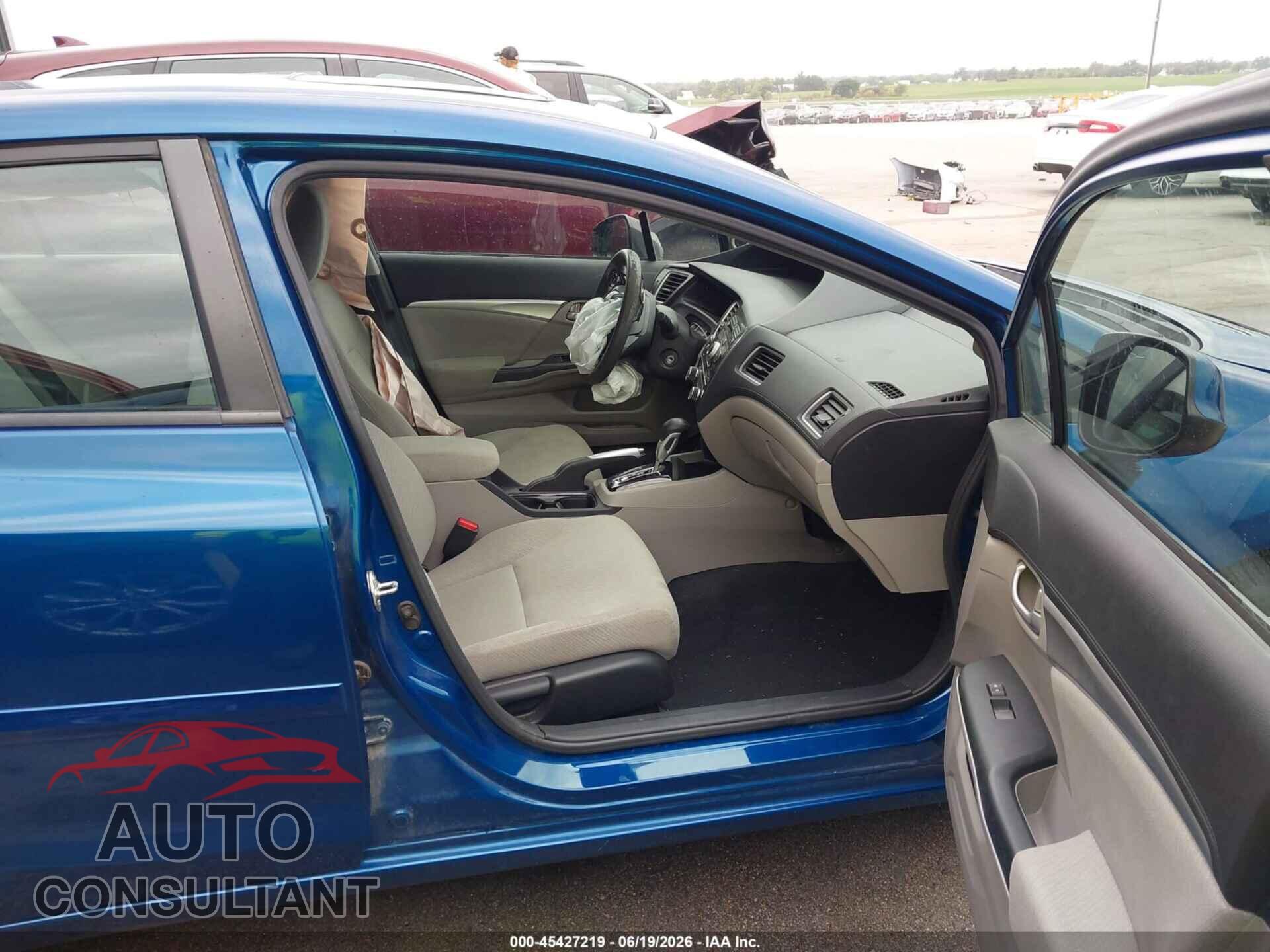HONDA CIVIC 2013 - 2HGFB2F84DH516393