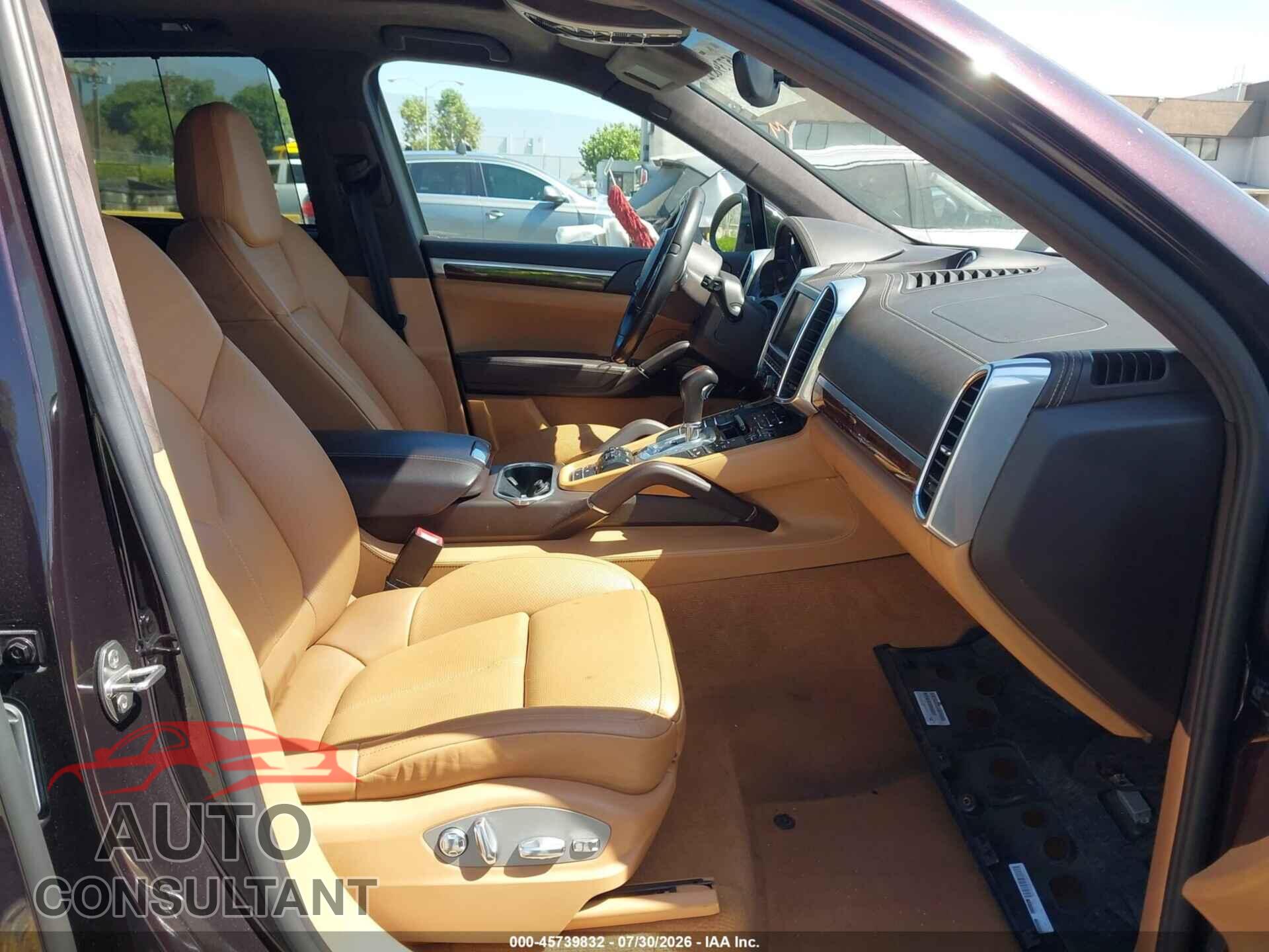 PORSCHE CAYENNE 2012 - WP1AC2A21CLA83401