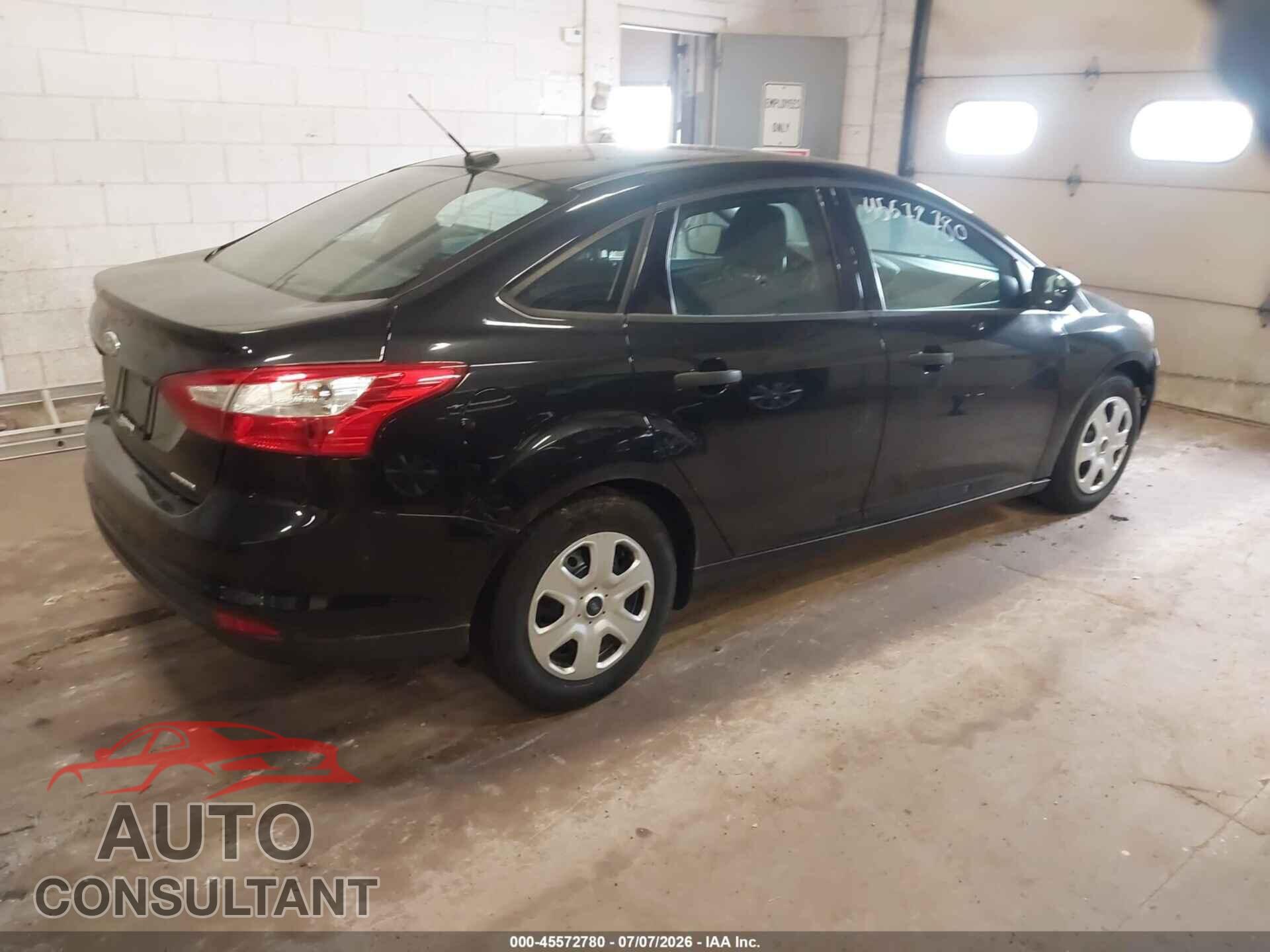 FORD FOCUS 2013 - 1FADP3E21DL334816