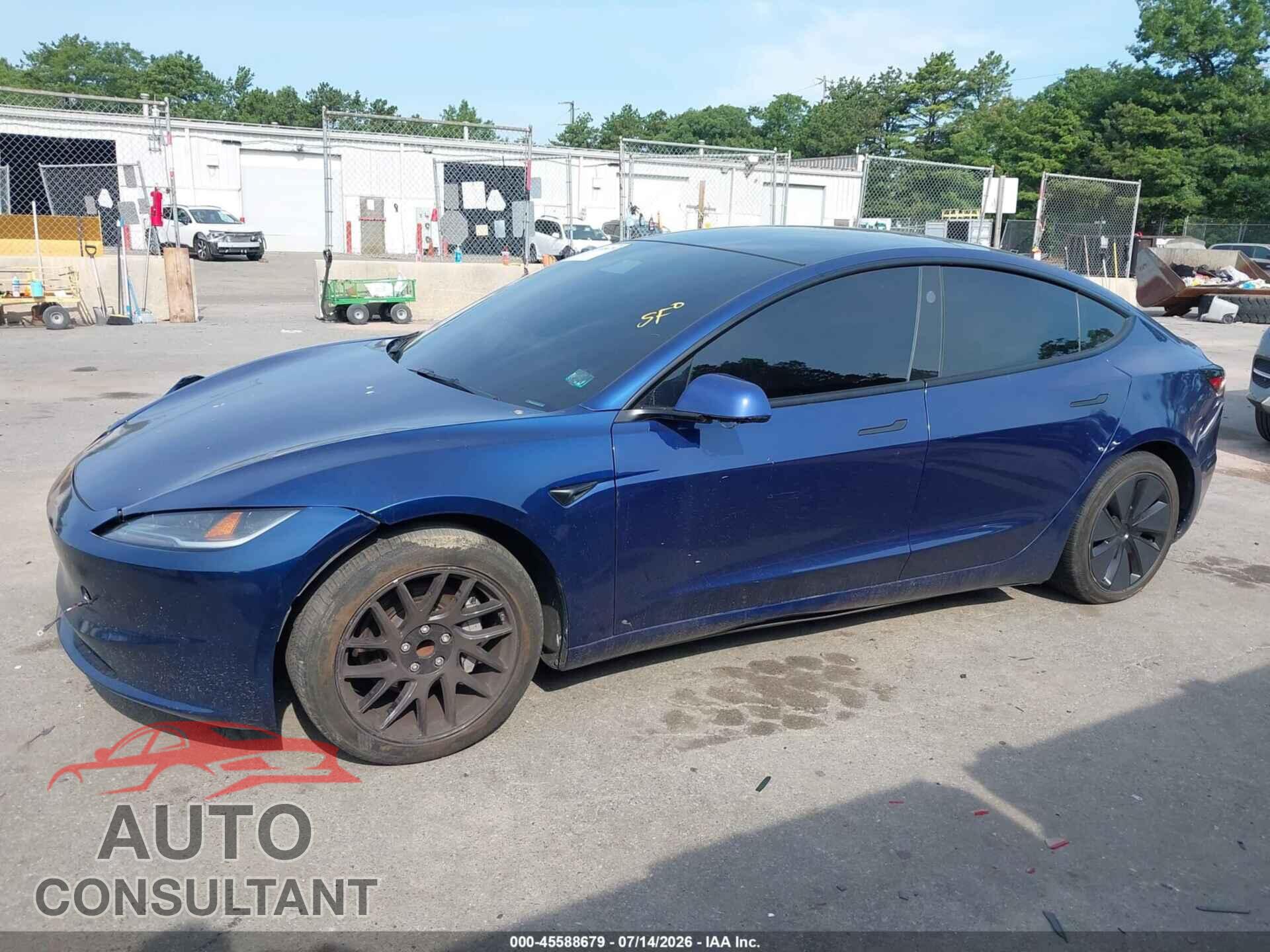 TESLA MODEL 3 2024 - 5YJ3E1EA0RF736683
