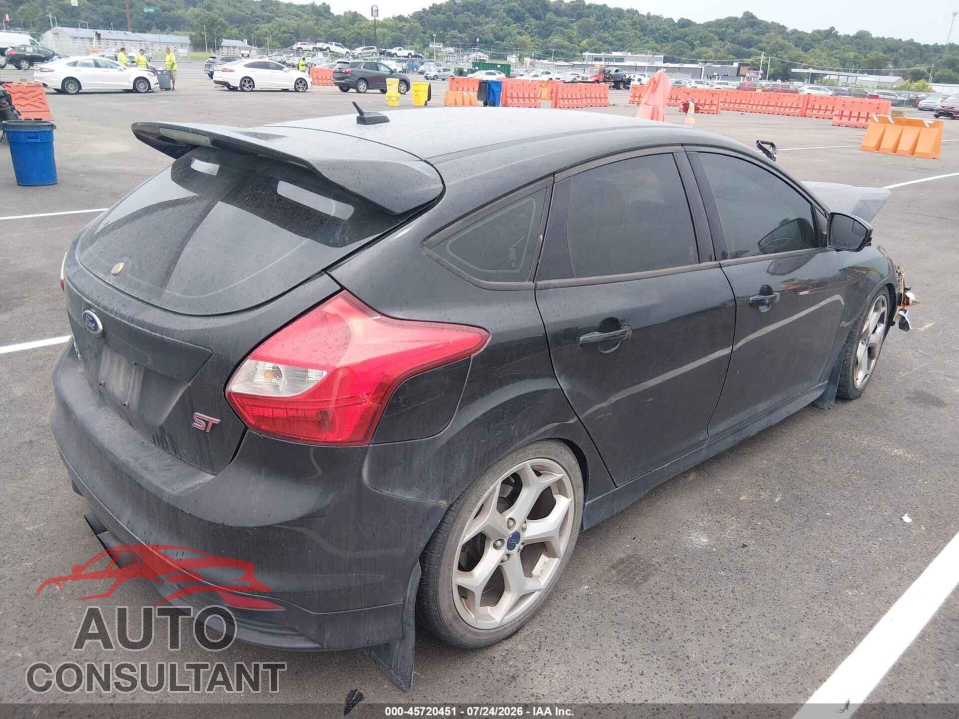 FORD FOCUS ST 2013 - 1FADP3L92DL232005