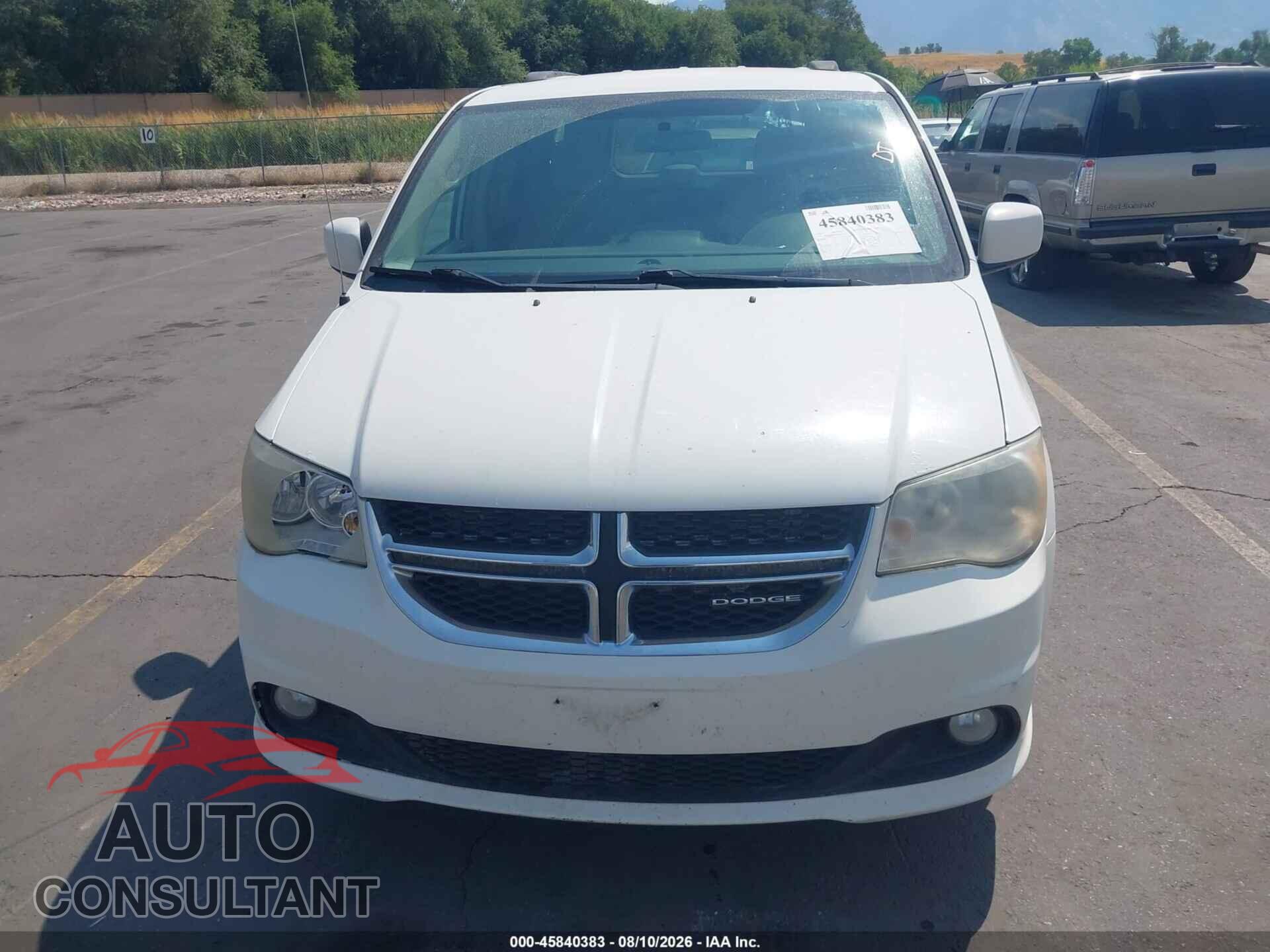 DODGE GRAND CARAVAN 2011 - 2D4RN5DG8BR680450
