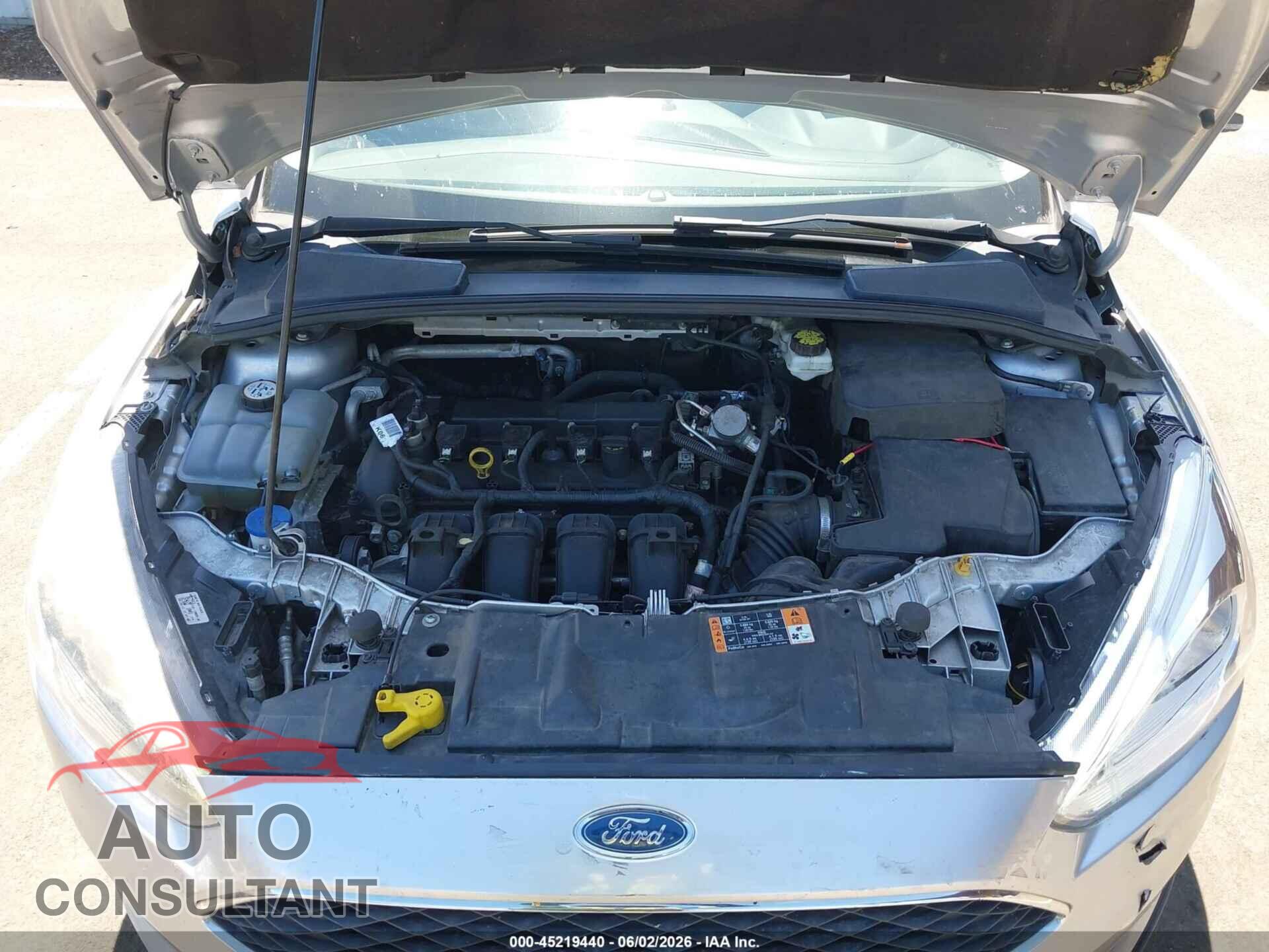 FORD FOCUS 2017 - 1FADP3M25HL344305