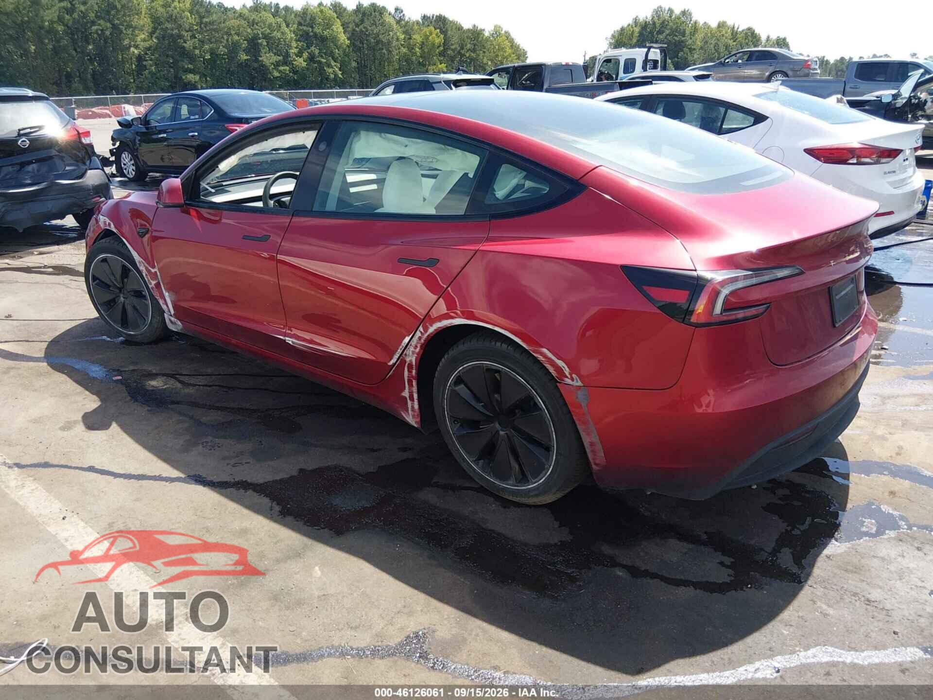 TESLA MODEL 3 2025 - 5YJ3E1EA2SF902093