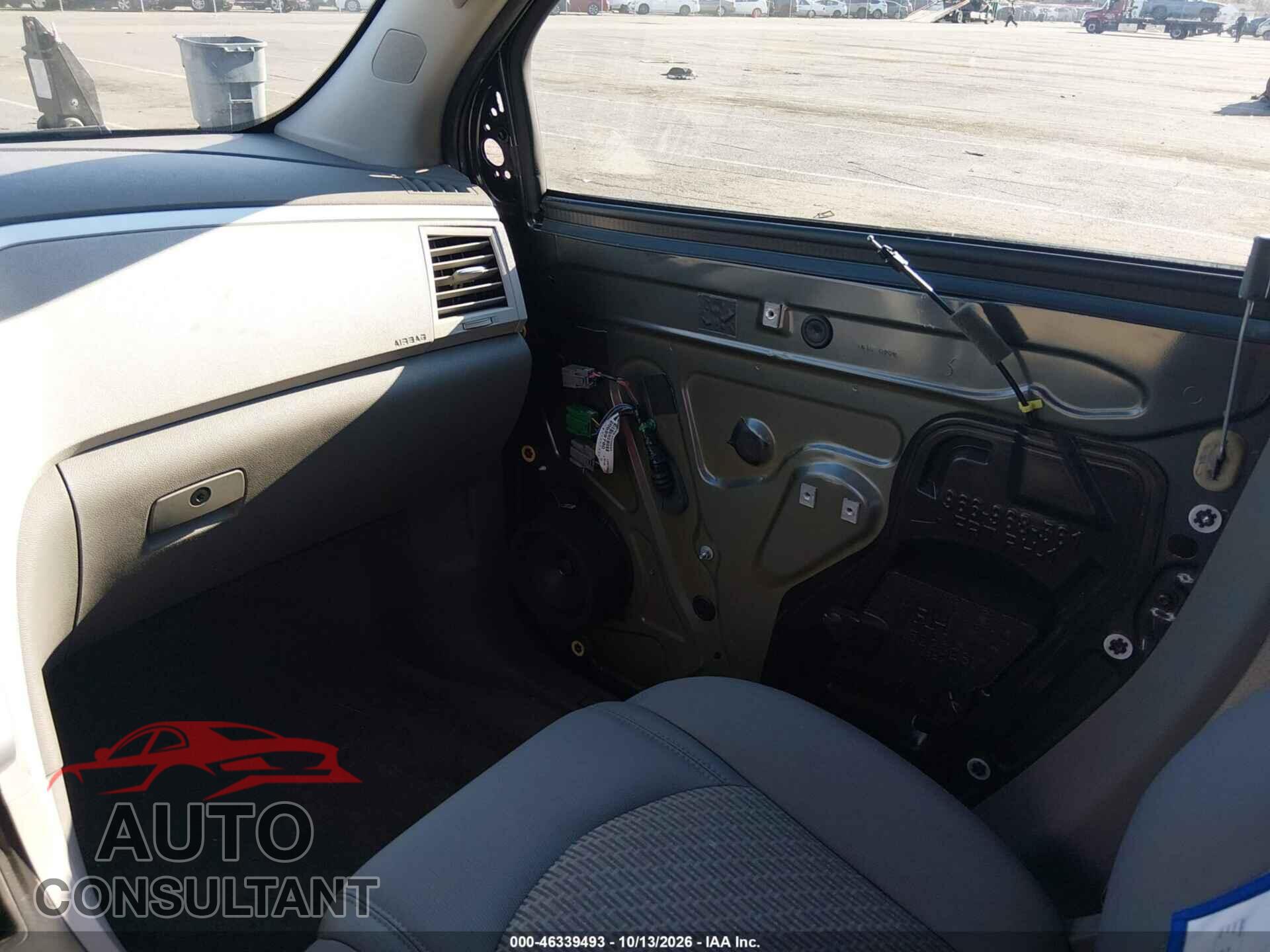 CHEVROLET TRAVERSE 2011 - 1GNKVFED7BJ358564