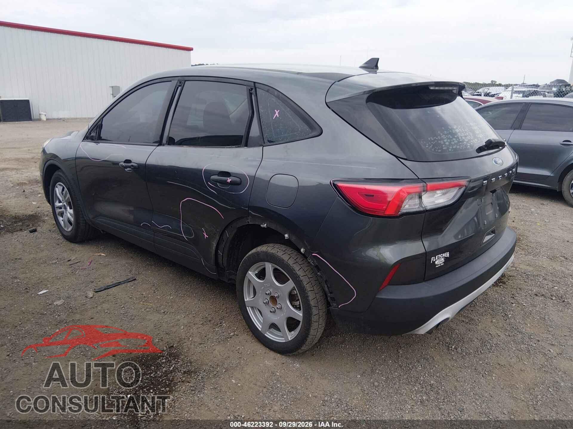 FORD ESCAPE 2020 - 1FMCU0F68LUA33611