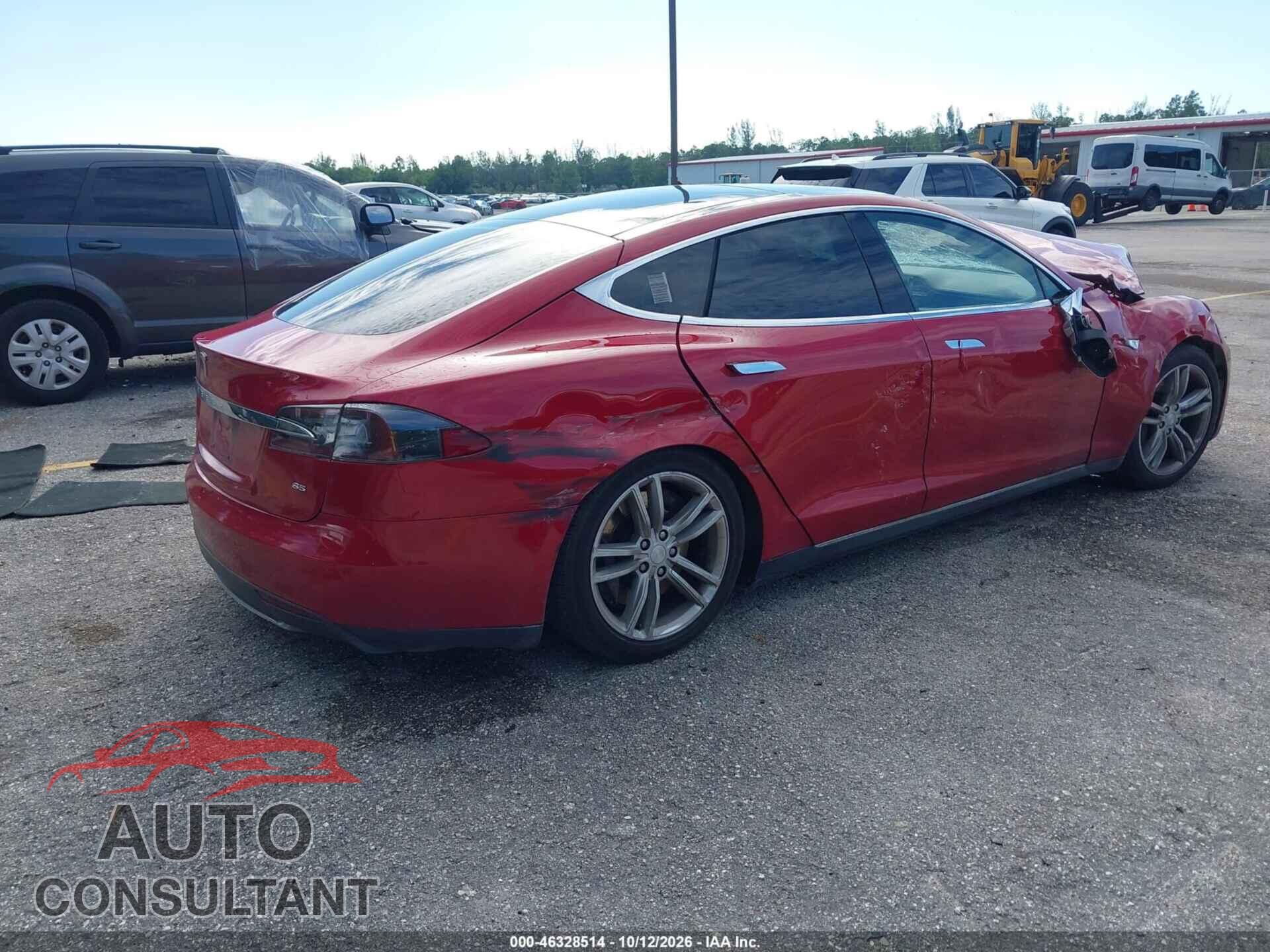 TESLA MODEL S 2013 - 5YJSA1DN9DFP16114