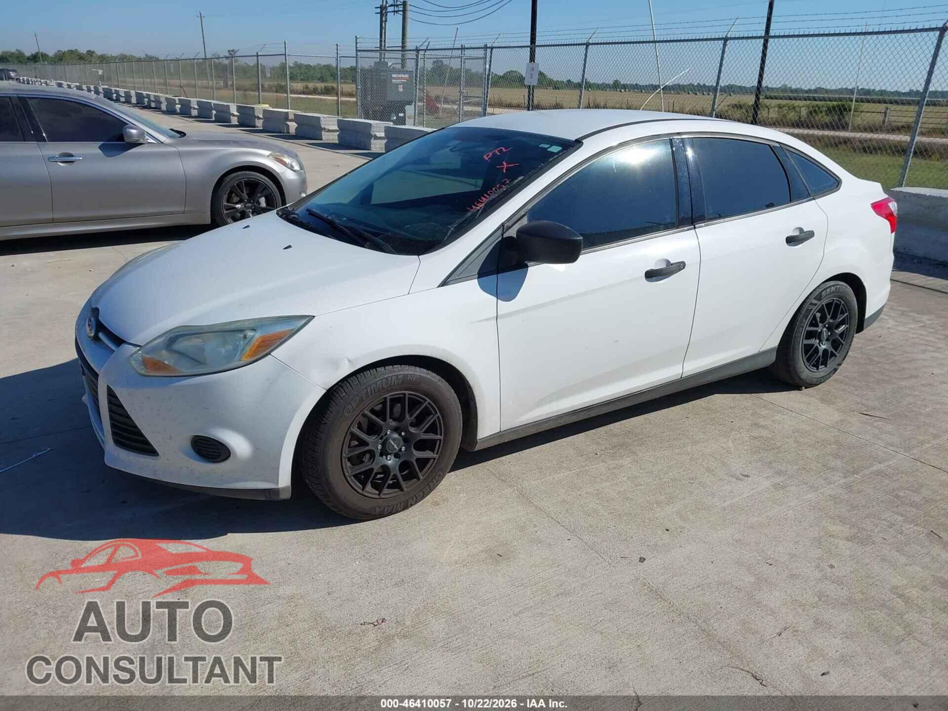 FORD FOCUS 2014 - 1FADP3E25EL272368