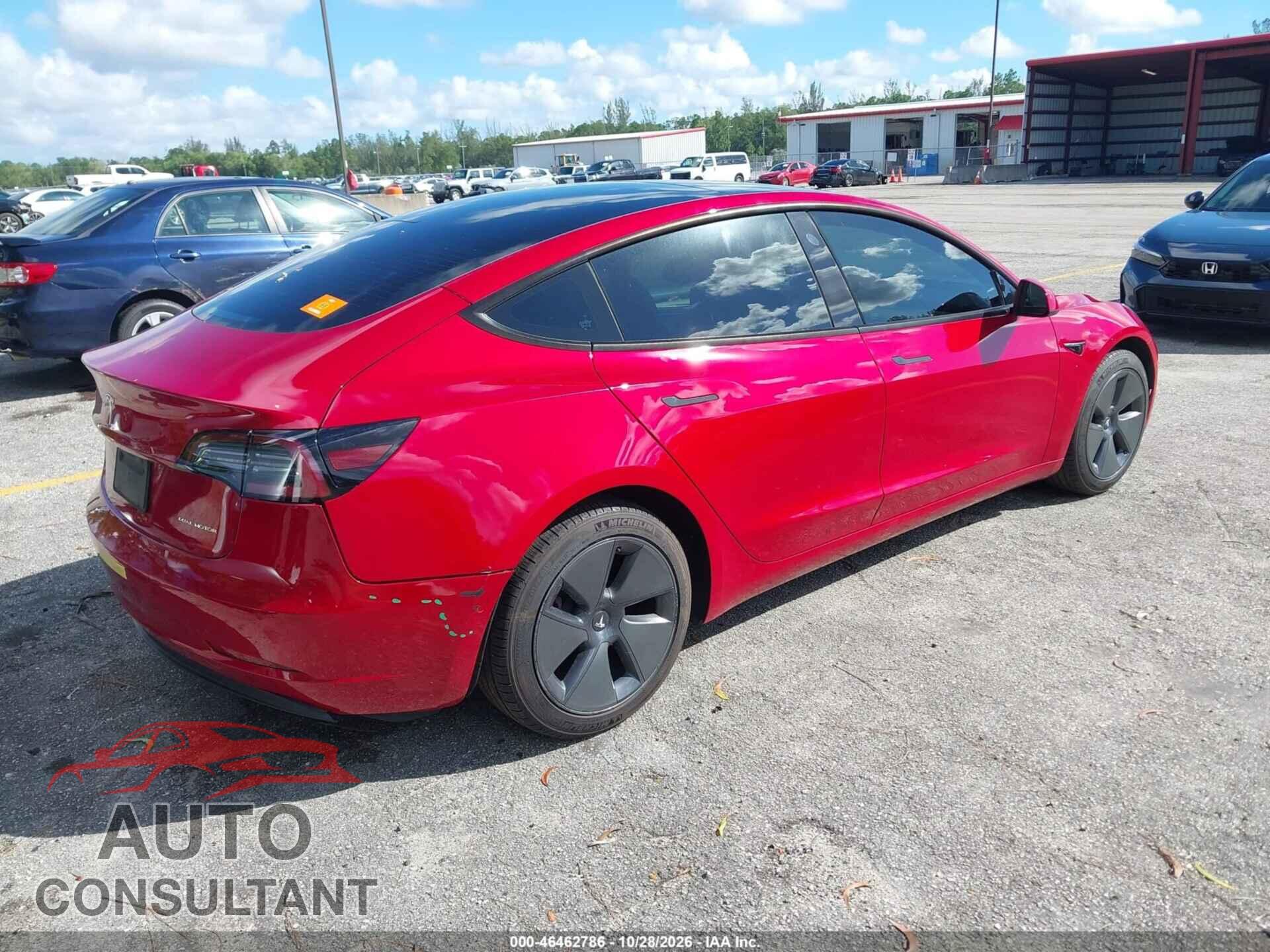 TESLA MODEL 3 2022 - 5YJ3E1EB7NF135838