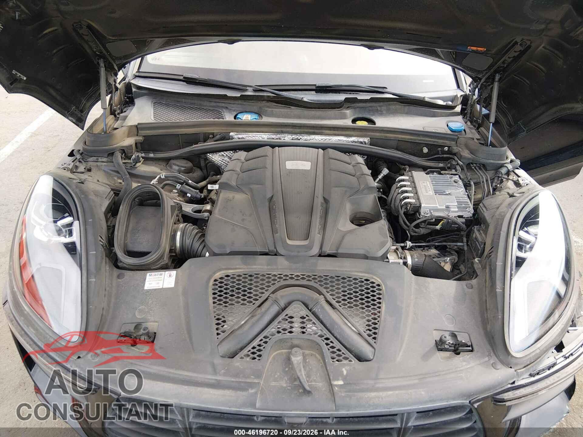 PORSCHE MACAN 2021 - WP1AF2A59MLB60423
