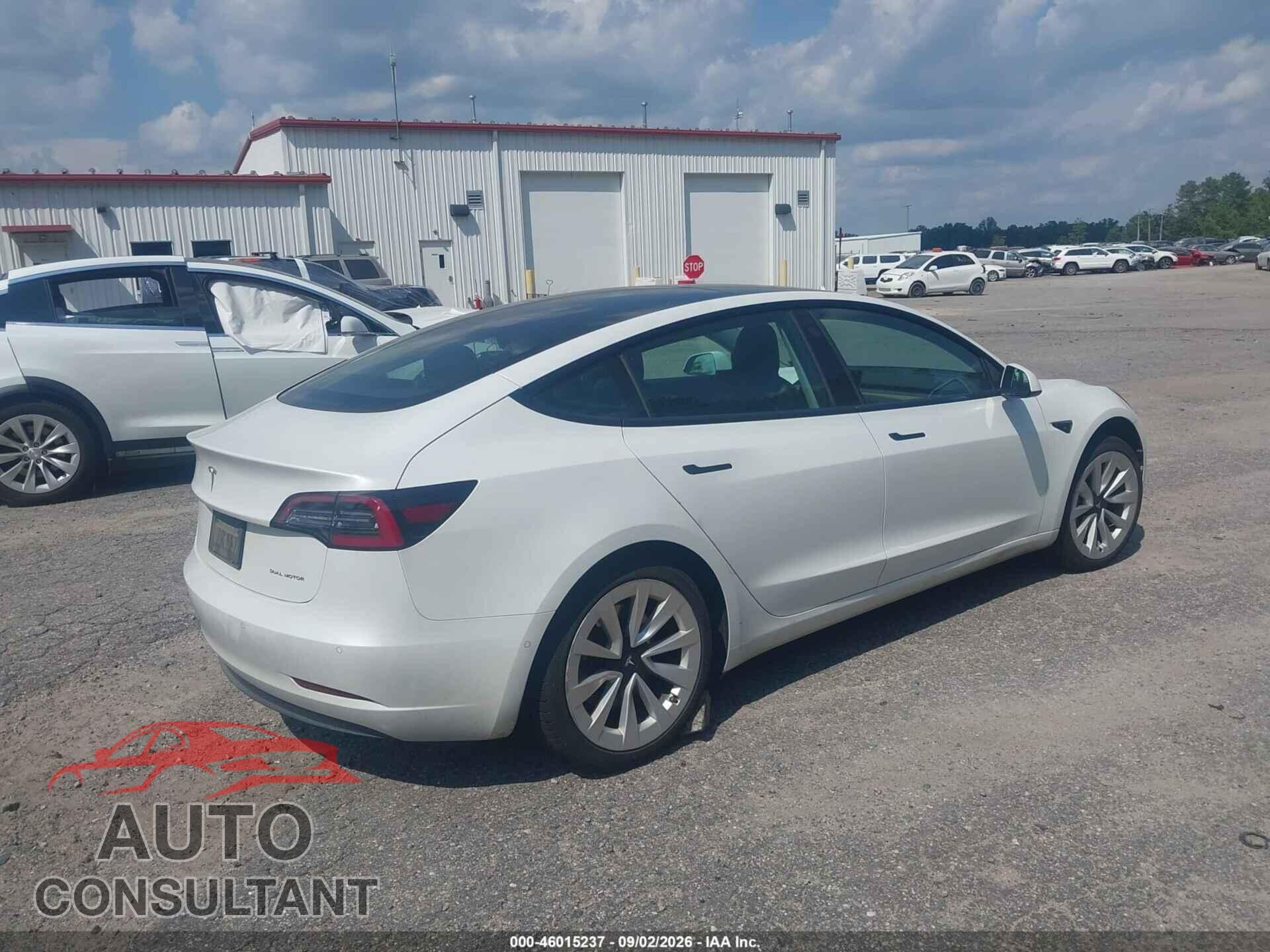 TESLA MODEL 3 2021 - 5YJ3E1EB4MF924320