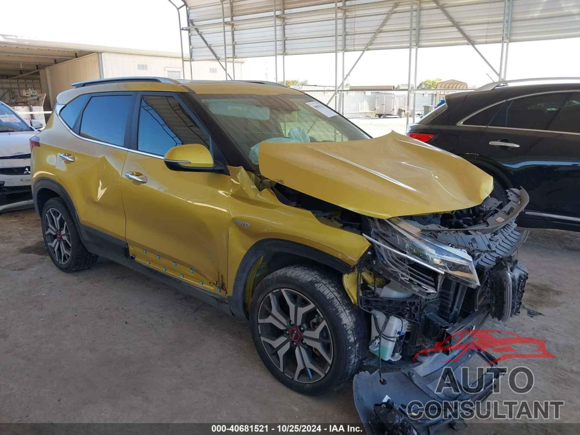 KIA SELTOS 2023 - KNDETCA24P7433899