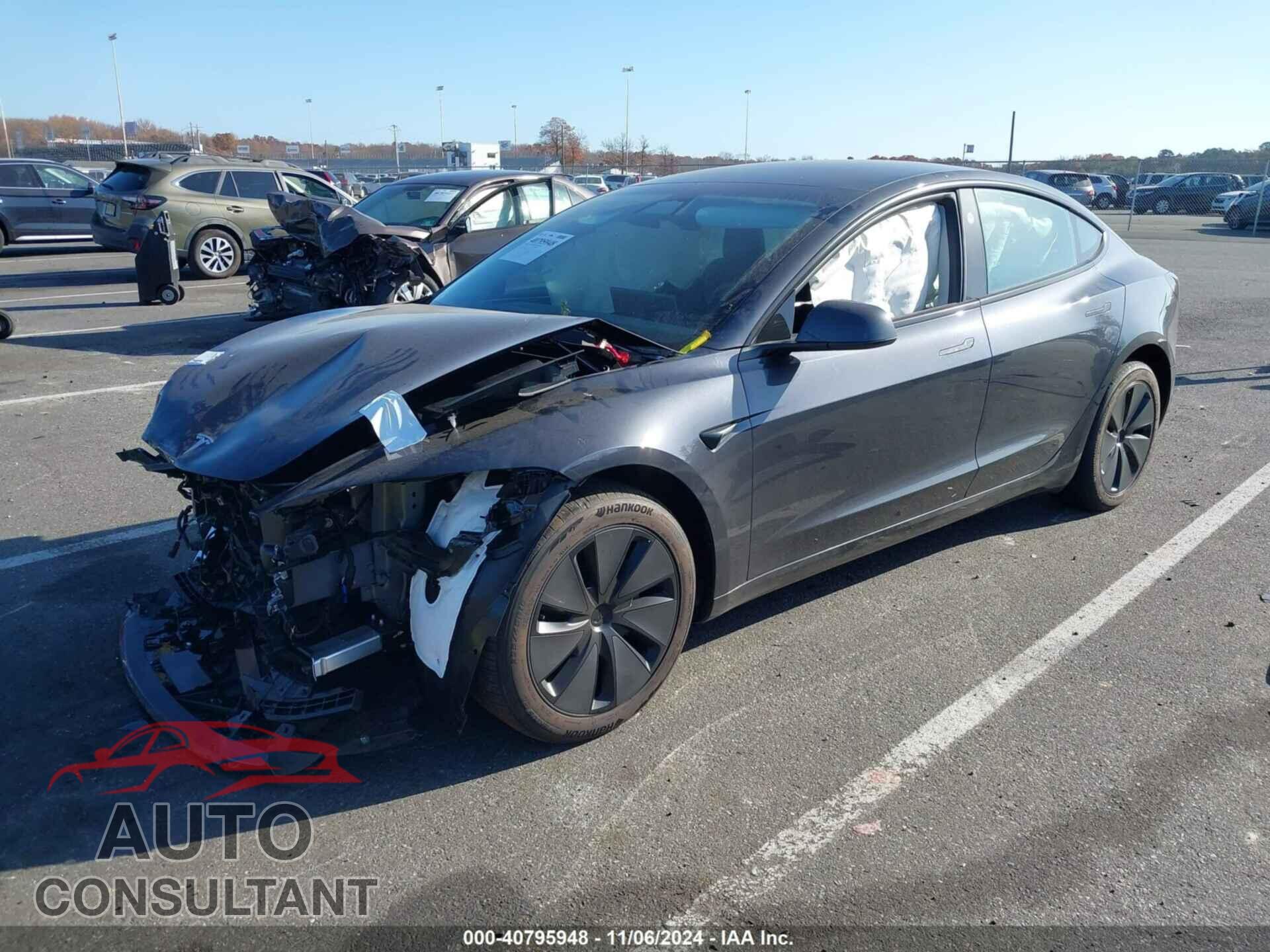 TESLA MODEL 3 2024 - 5YJ3E1EB1RF787229